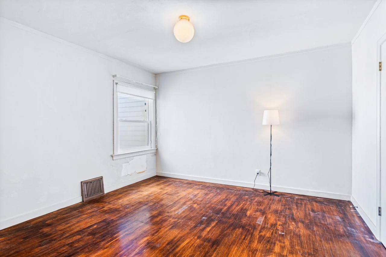 642 30th Smaller 041.jpg