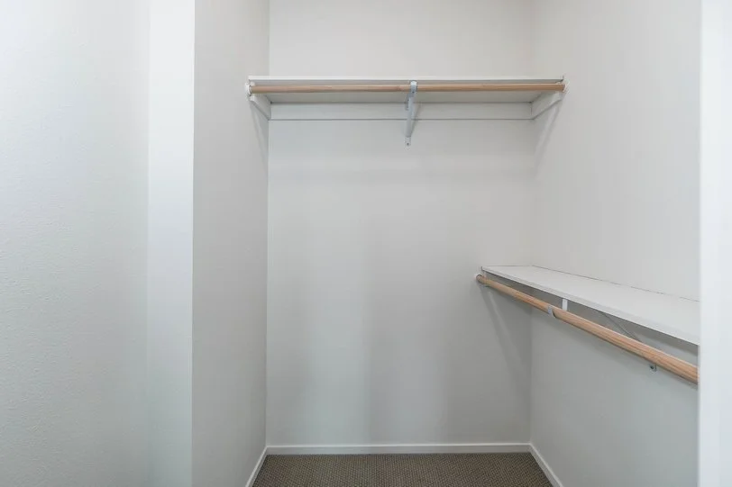 1 Lakeside Smaller 018.jpg