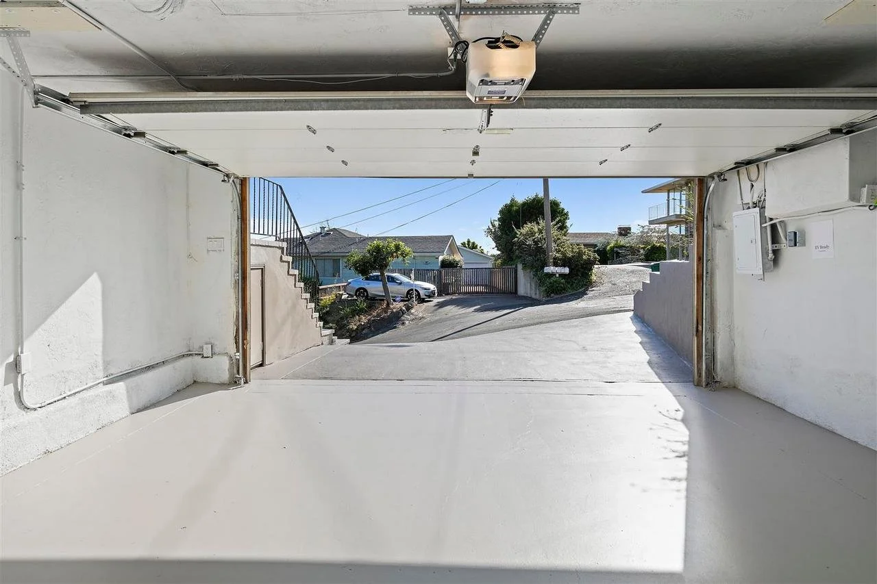 4198 Huntington St Smaller 057.jpg