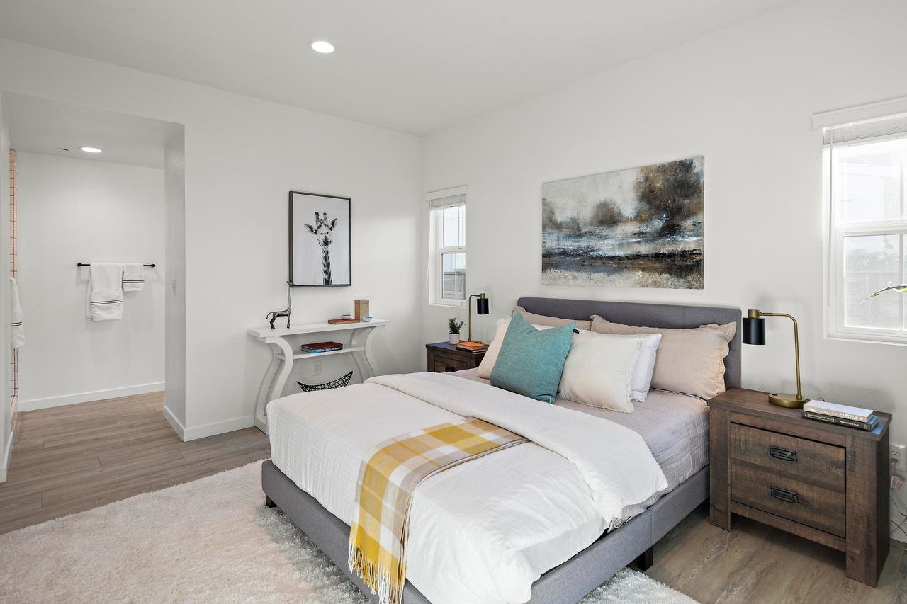 428 Halcyon Smaller 038.jpg