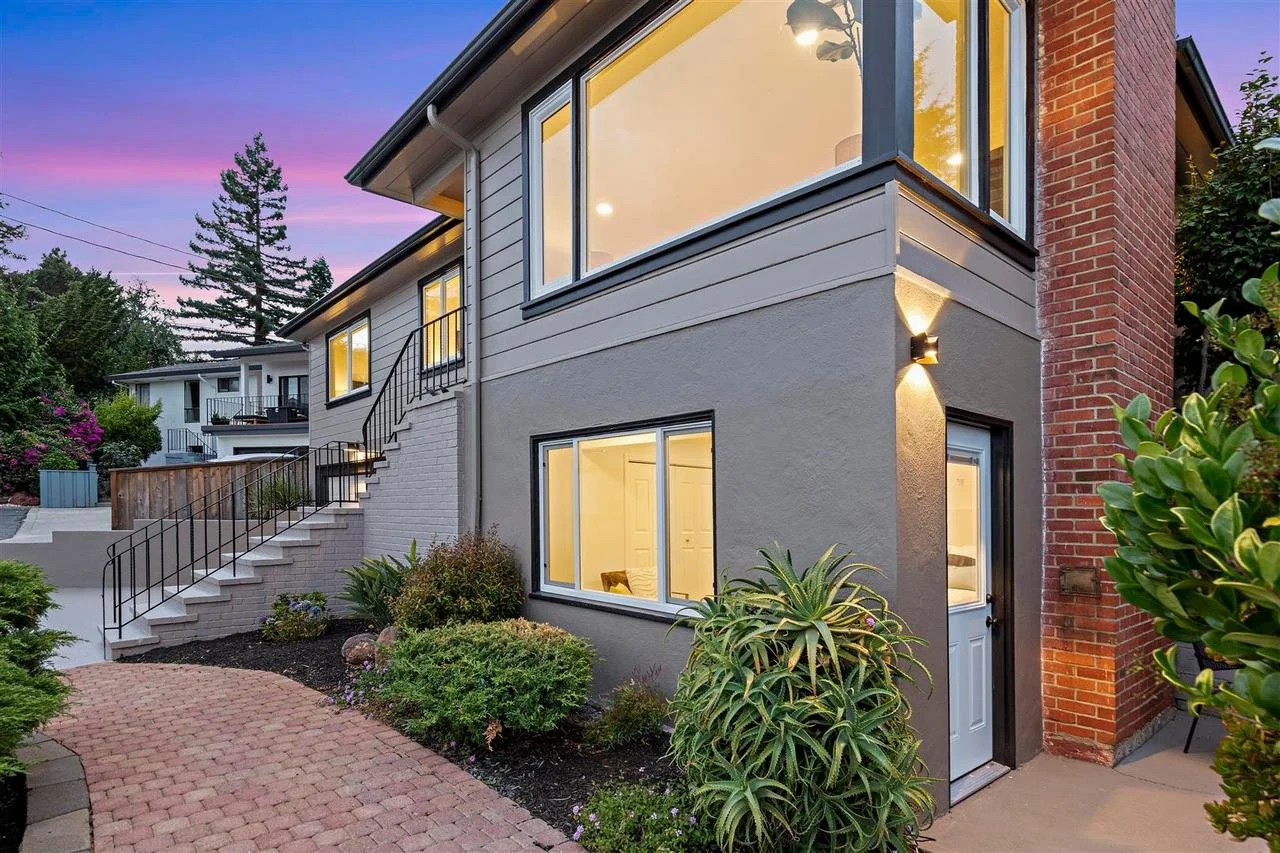 4198 Huntington St Smaller 058.jpg