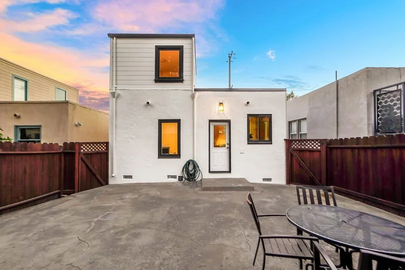 4020 Bayo Smaller 004.jpg