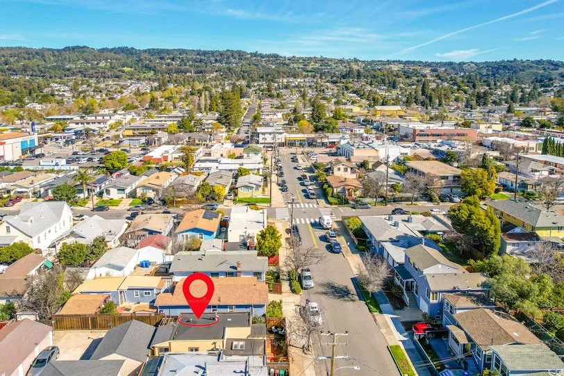 3467 Loma Vista Smaller 057.jpg