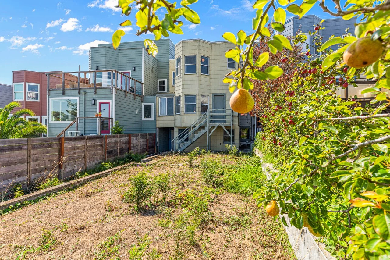 642 30th Smaller 057.jpg