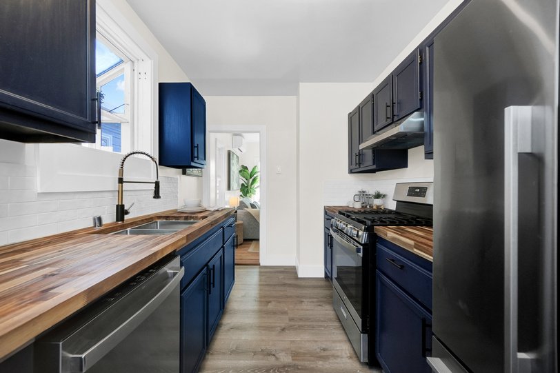 3467 Loma Vista Smaller 026.jpg