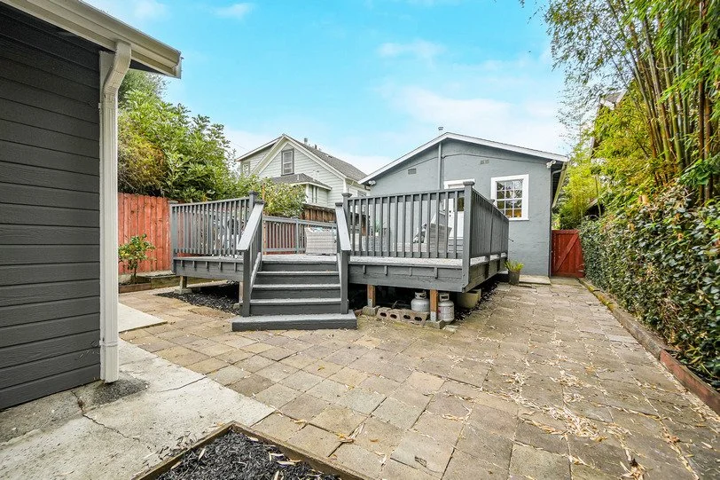 3911 Vale Avenue036.jpg