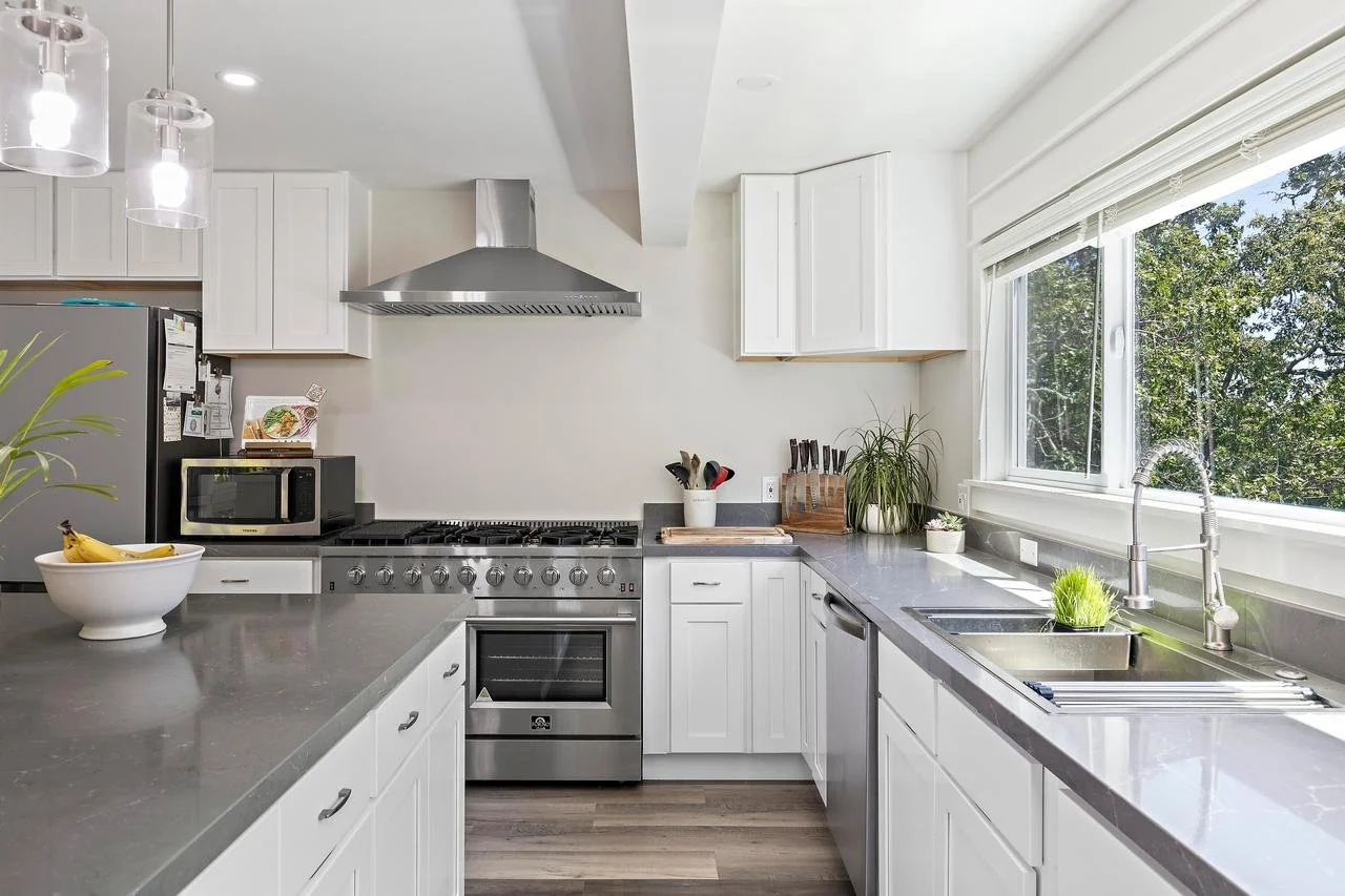 15 Ridge Lane Smaller 036.jpg