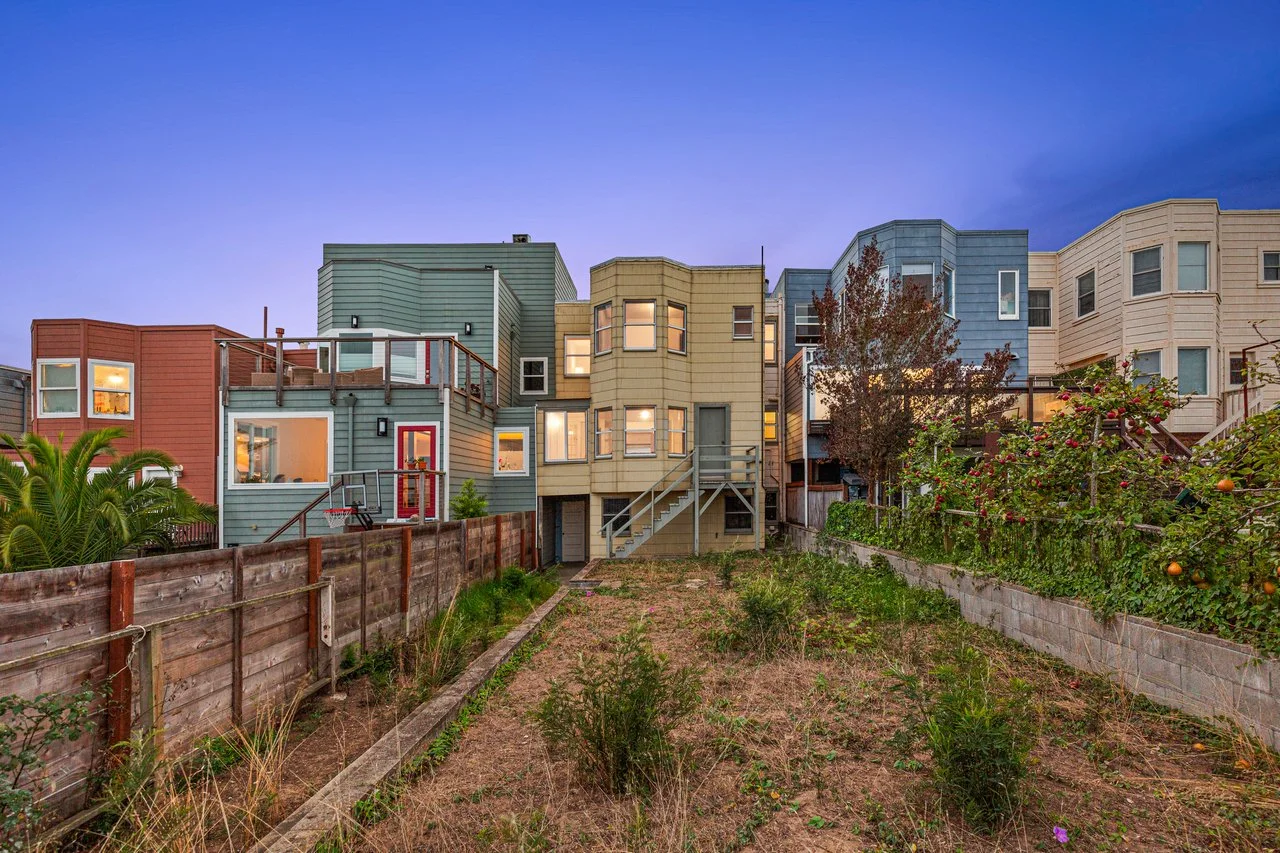 642 30th Smaller 005.jpg