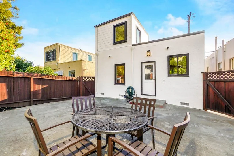 4020 Bayo Smaller 037.jpg