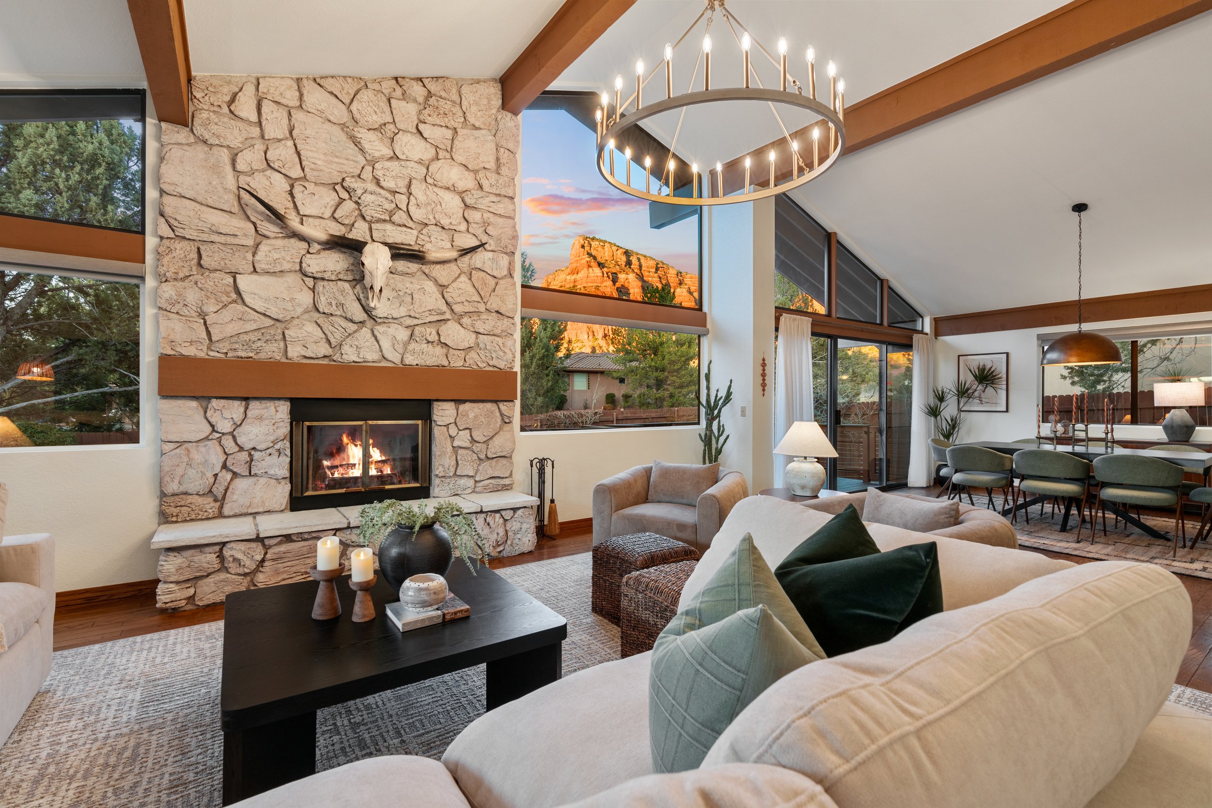 19-Living Room.jpg