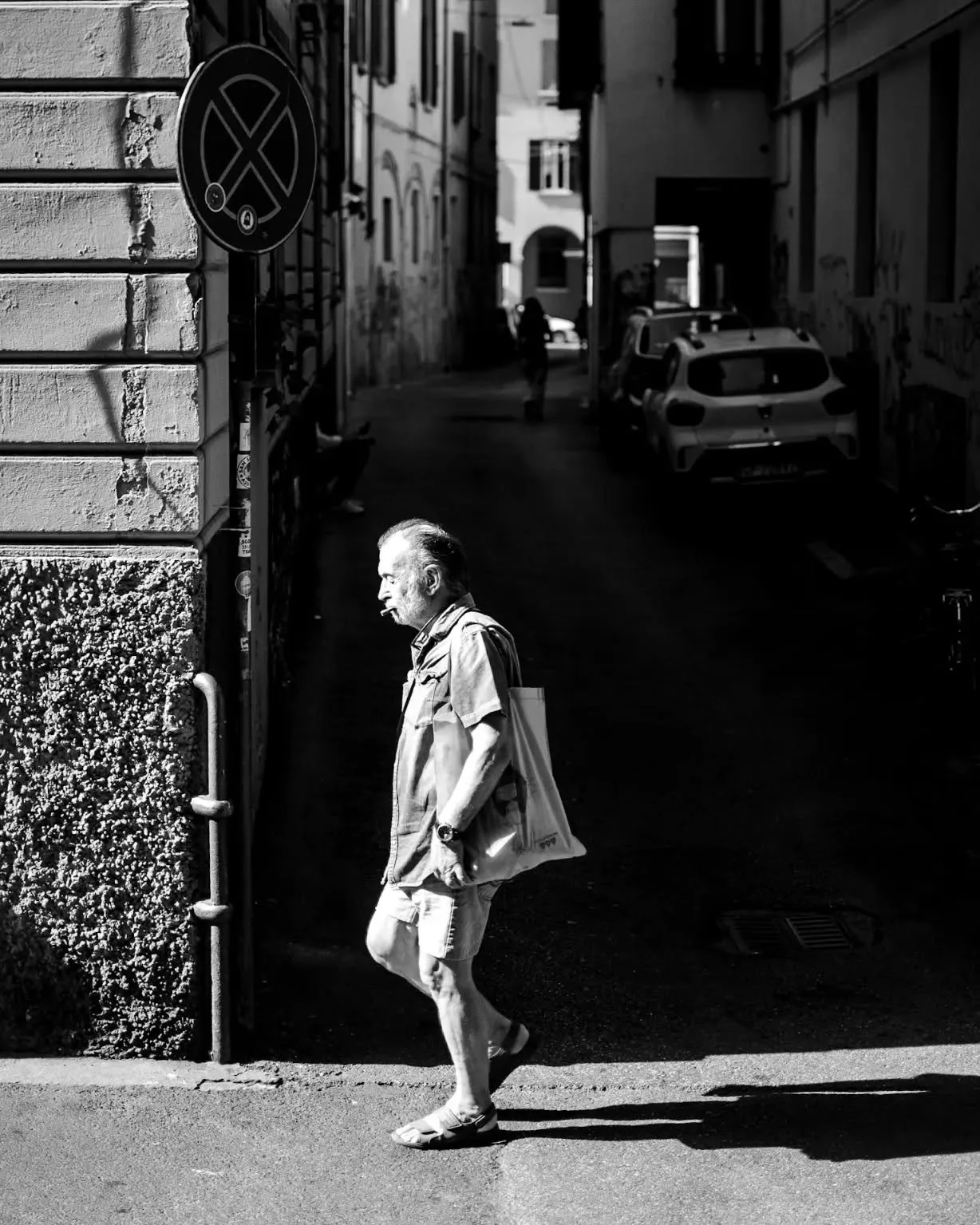 Bologna, Italy

#bologna #italia #streetphotography #art  #nikon