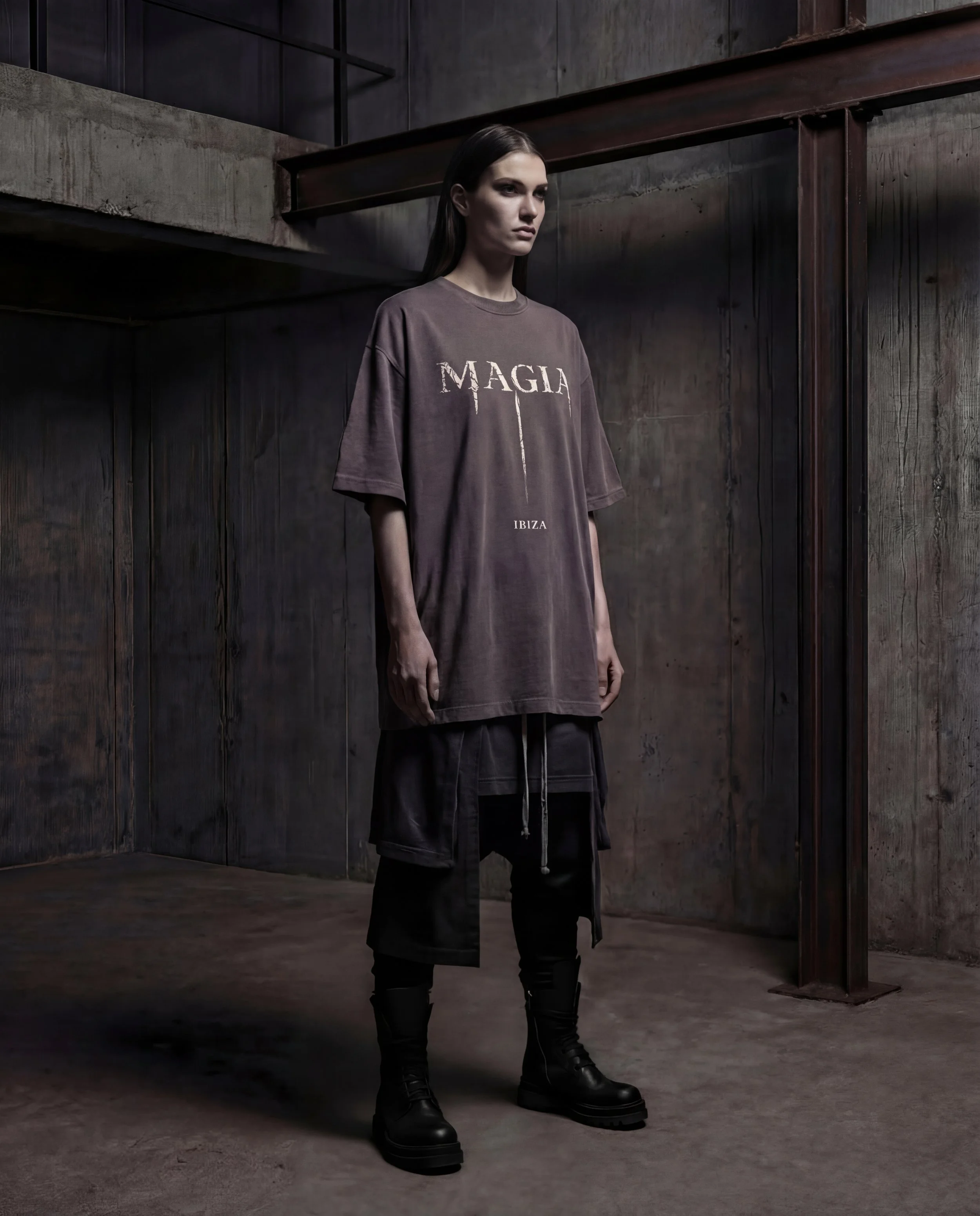 IBIZA 04 GREY MODEL.jpg