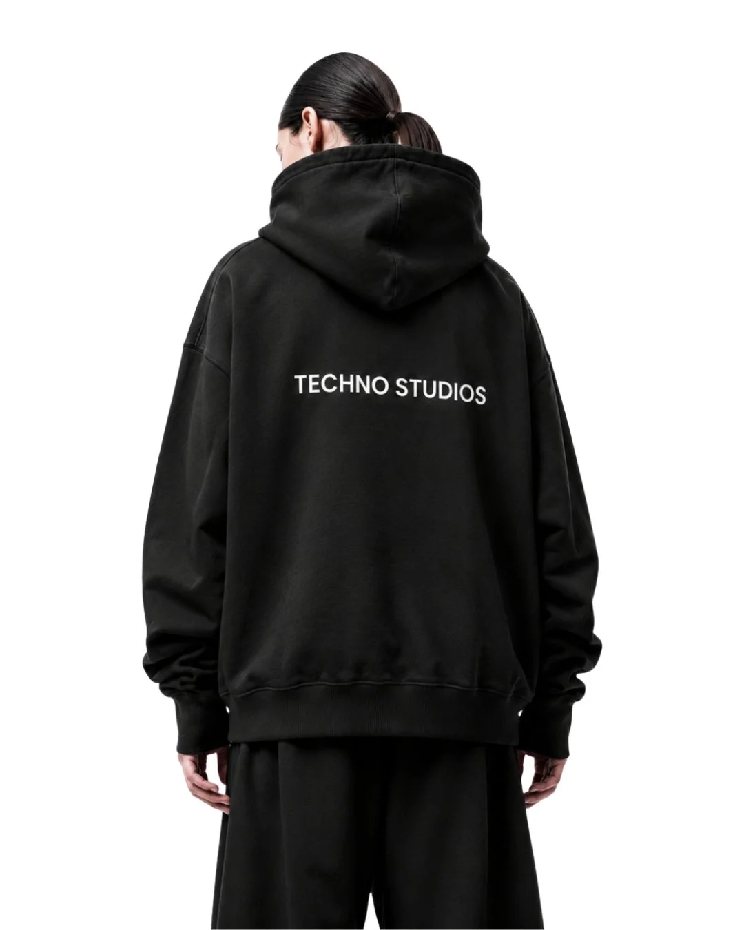 TS 01 HOODIE