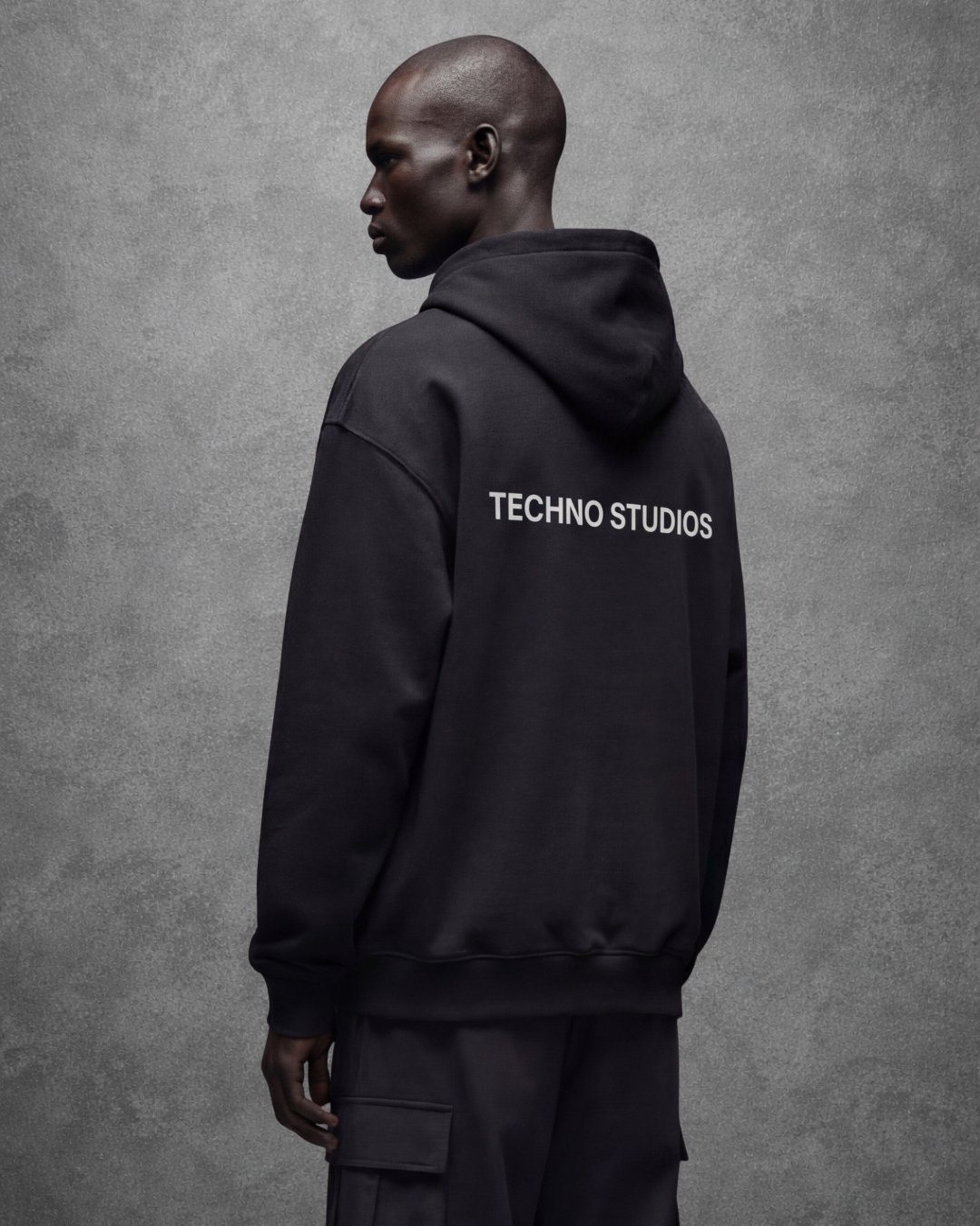 TS 01 HOODIE