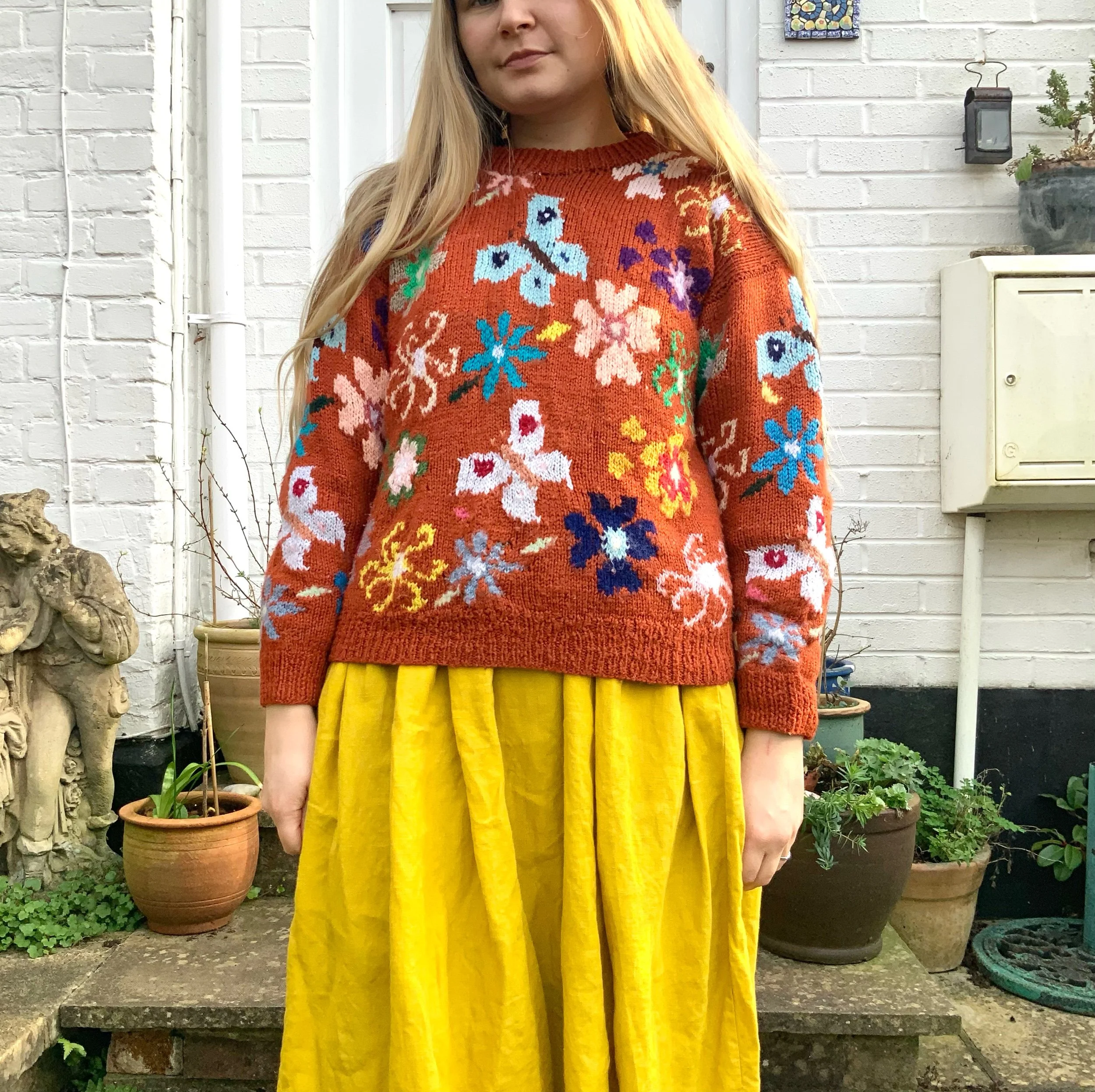 Vintage Floral Jumper 🤎