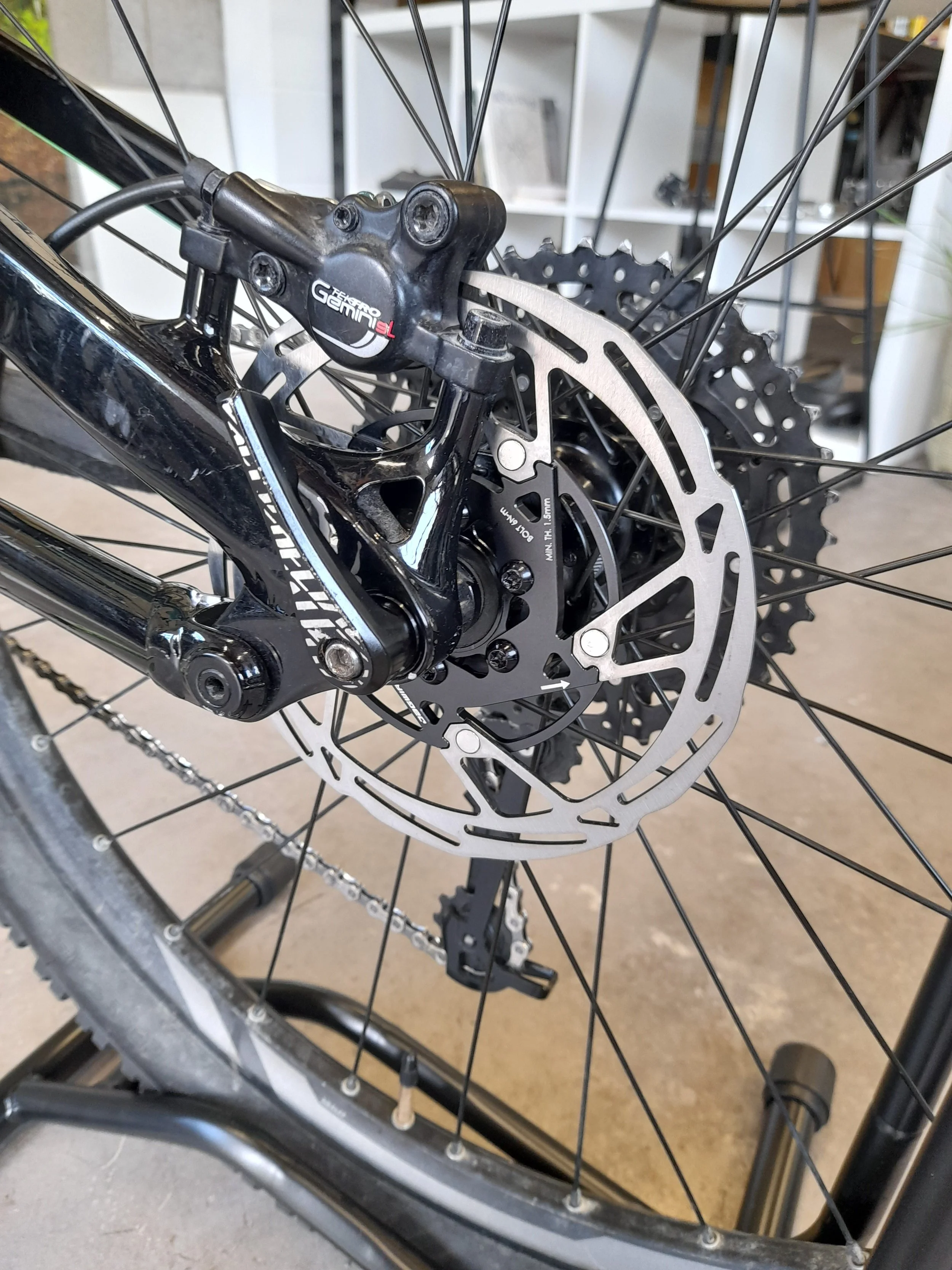 Jagwire Pro LR2 Disc Rotor 160mm 6 Bolt