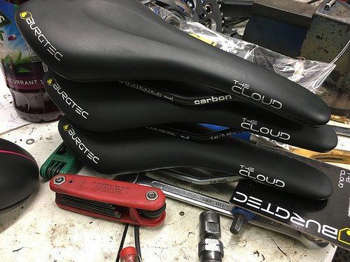 Burgtec Cloud MK2 Saddle 1.jpg