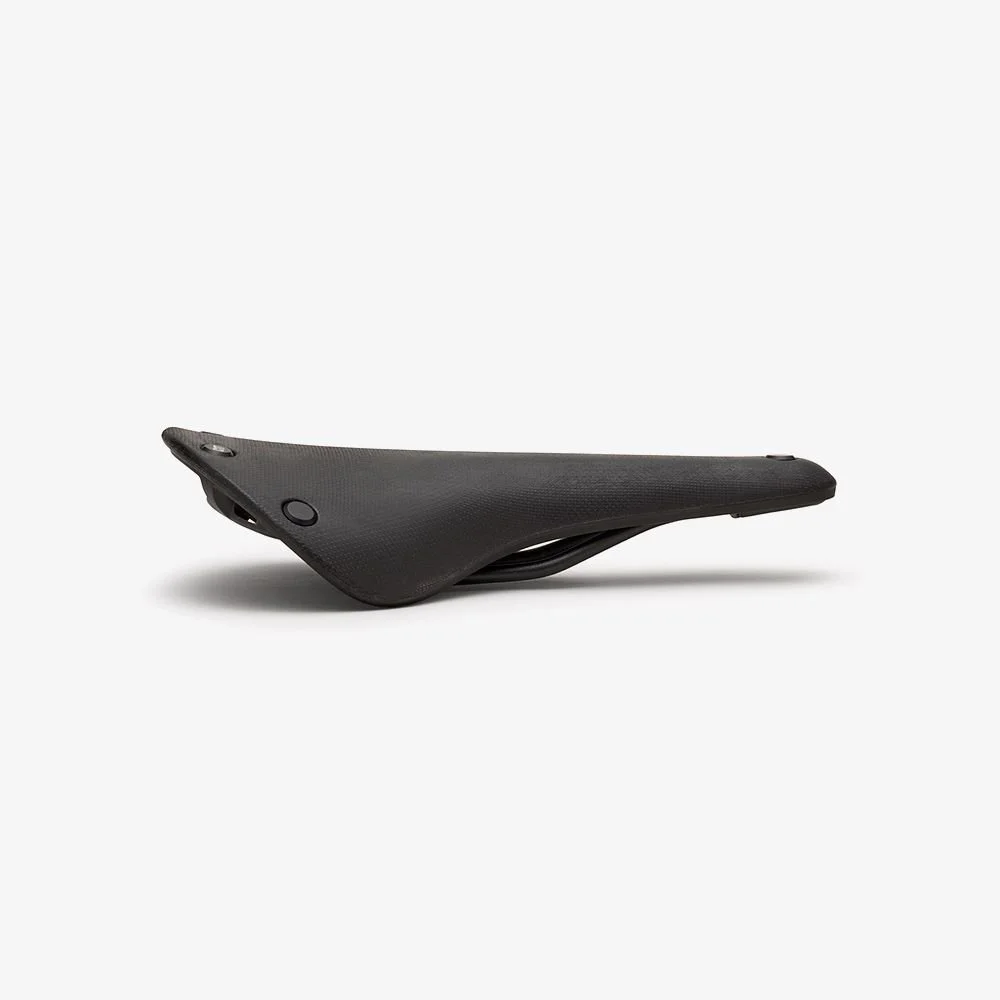 4_c17_black_cambium_saddle_side.jpg