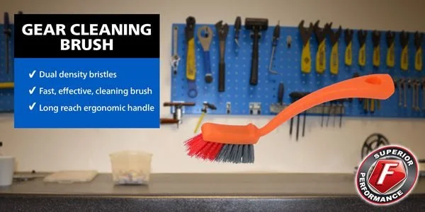 Fenwicks Gear Cleaning Brush 1.jpg