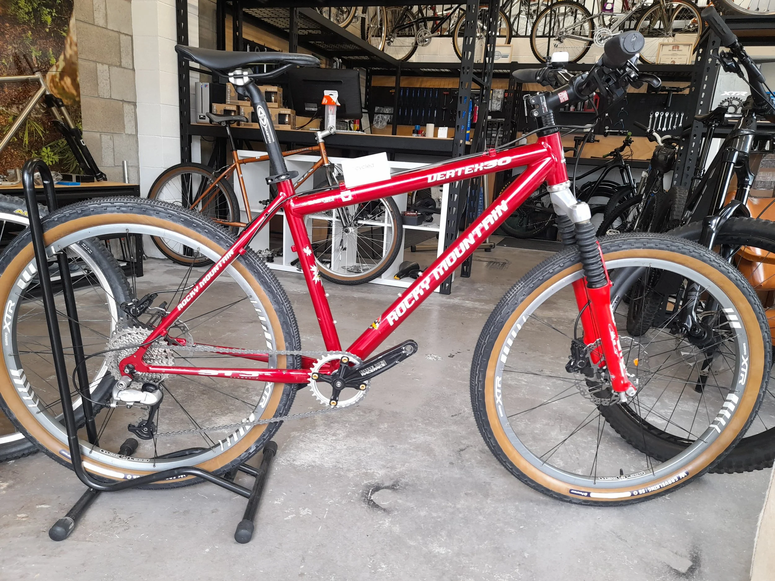Mid Retro Rebuild 2002 Rocky Mountain Vertex Recreational Bike