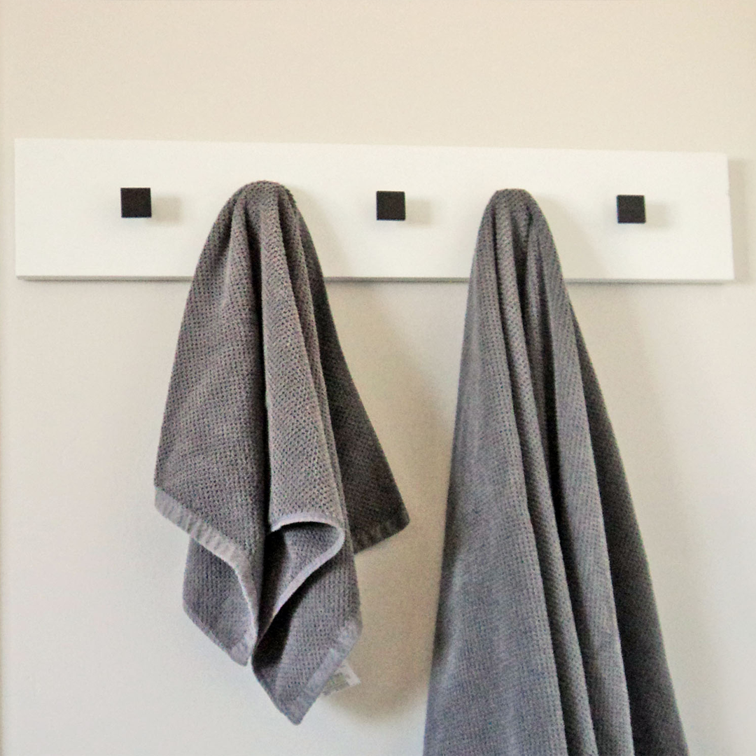 upcycledcoatrack_1080x1080_05.png