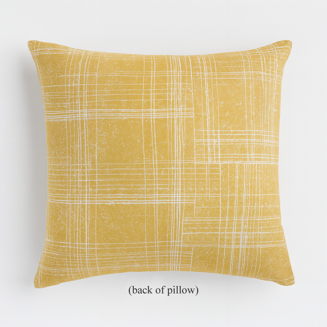 yellow-pillows_1080x1080_08.png
