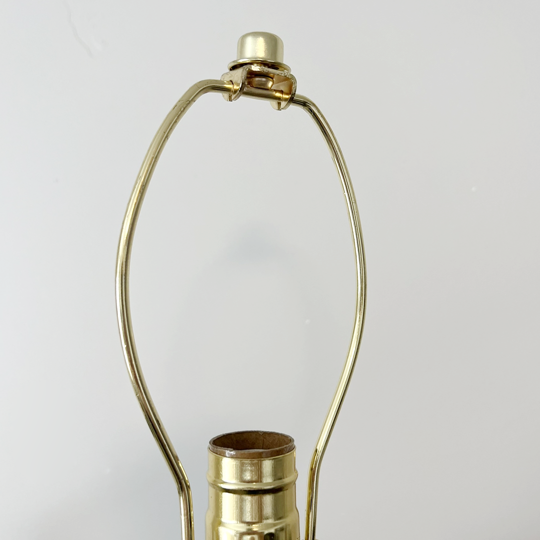 kate-spade-crock-lamp_1080x1080_03.png