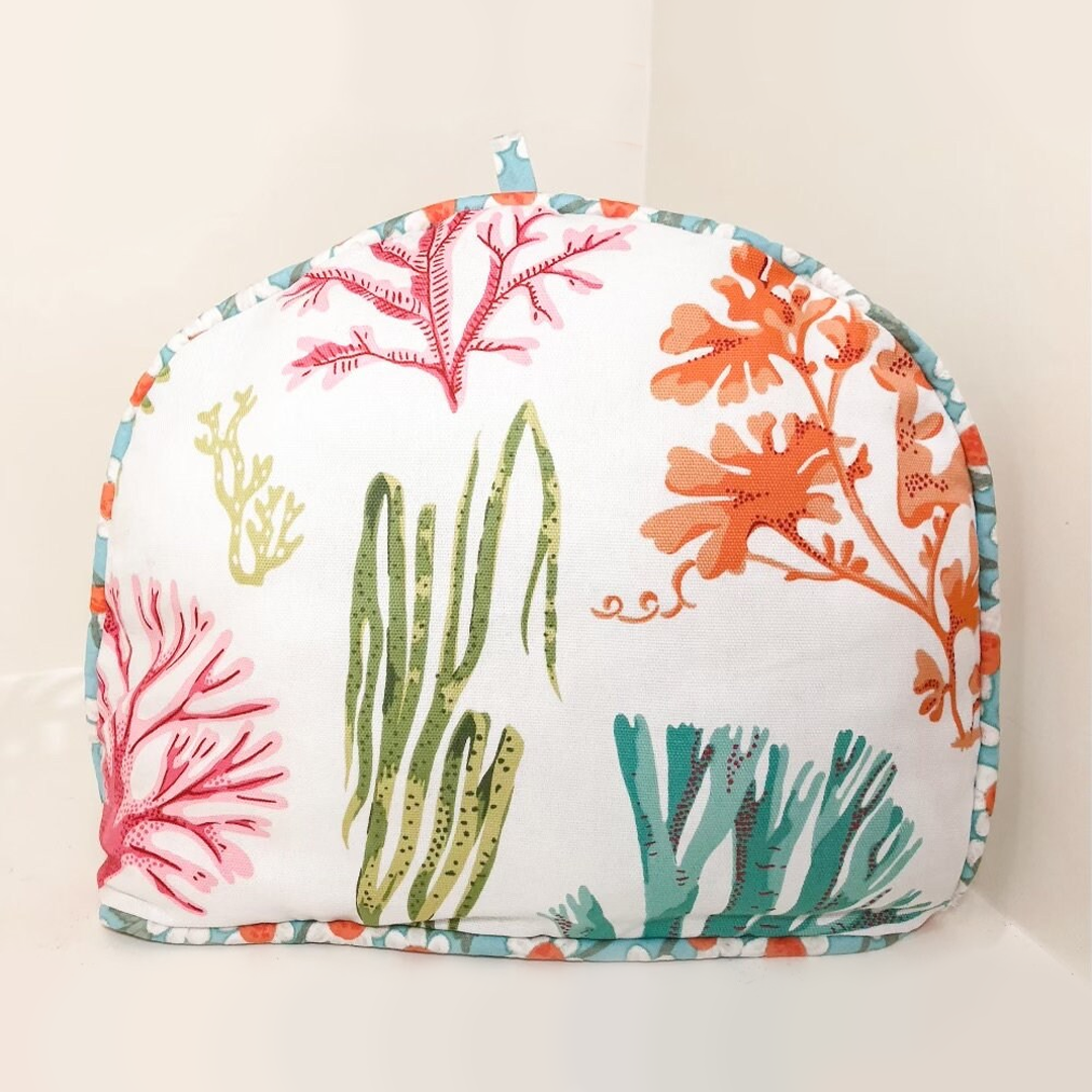 hilton-head-tea-cozy_1080x1080_03.png