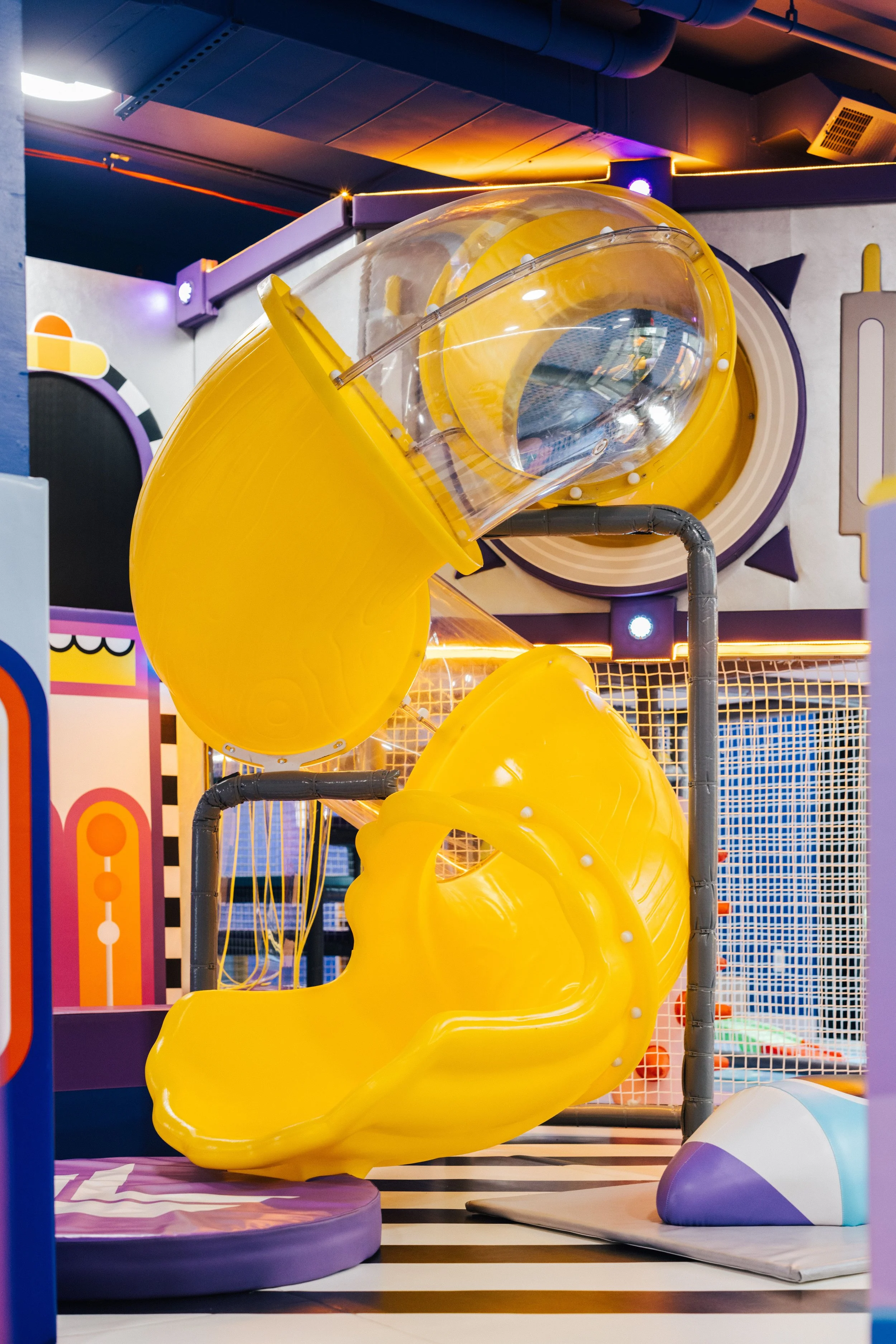happyspaceplayground-indoorplayground-outdoorplayground-woodside-queens-nyc-spacetheme-slides-forkids-familyfun-entertainment.jpg