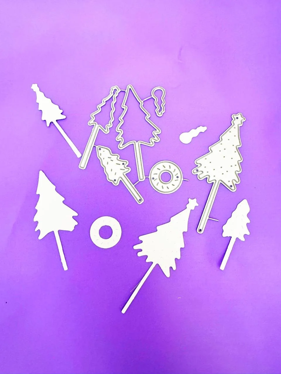 Troqueles pino de navidad con dona