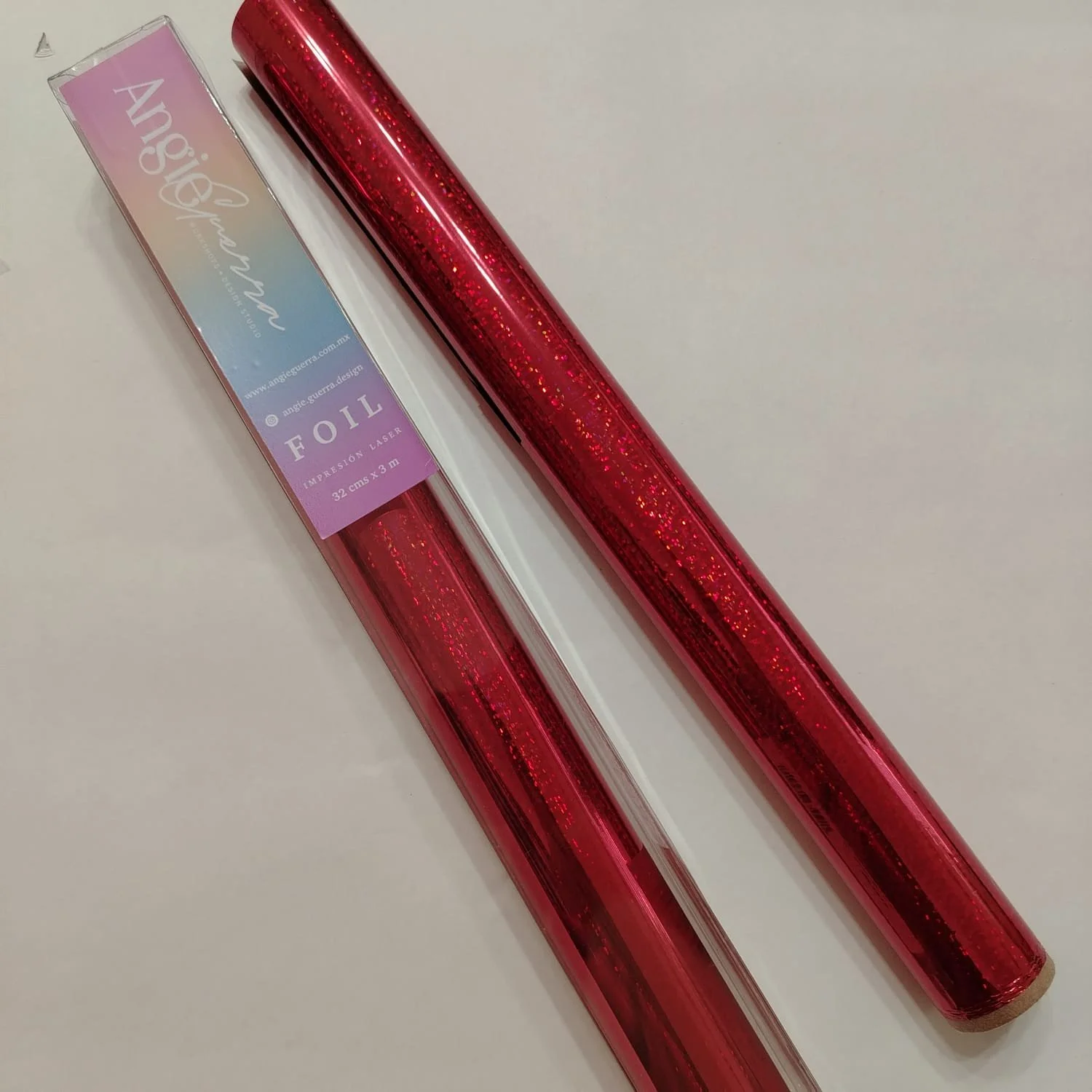 Foil Angie Guerra Rojo Confetti