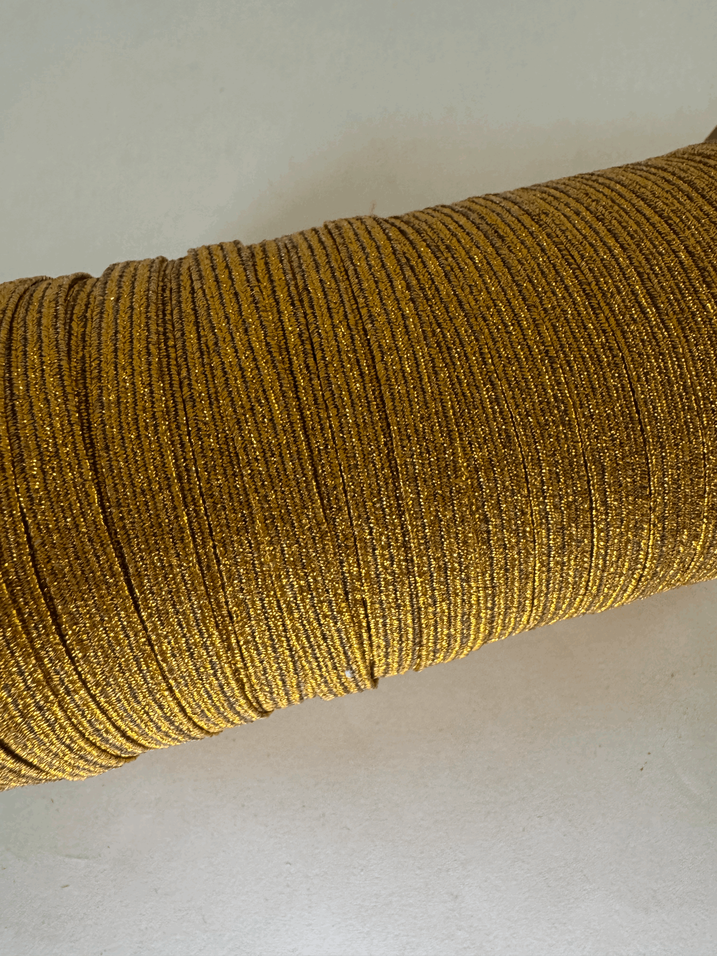 Elastico glitter dorado fuerte 5mts 6mm