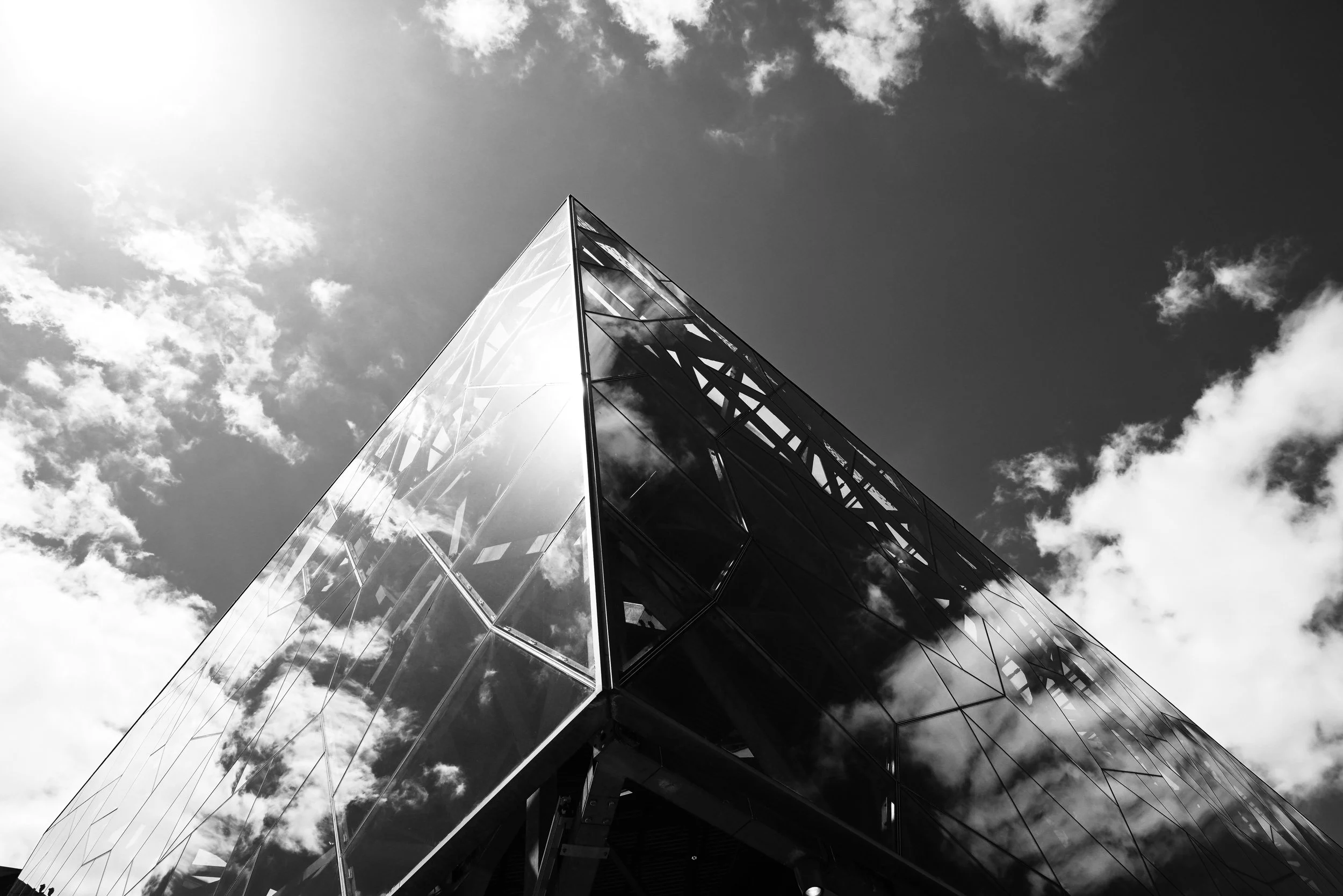 Melbourne modern art gallery reflected into the Sky. Feb., 2026