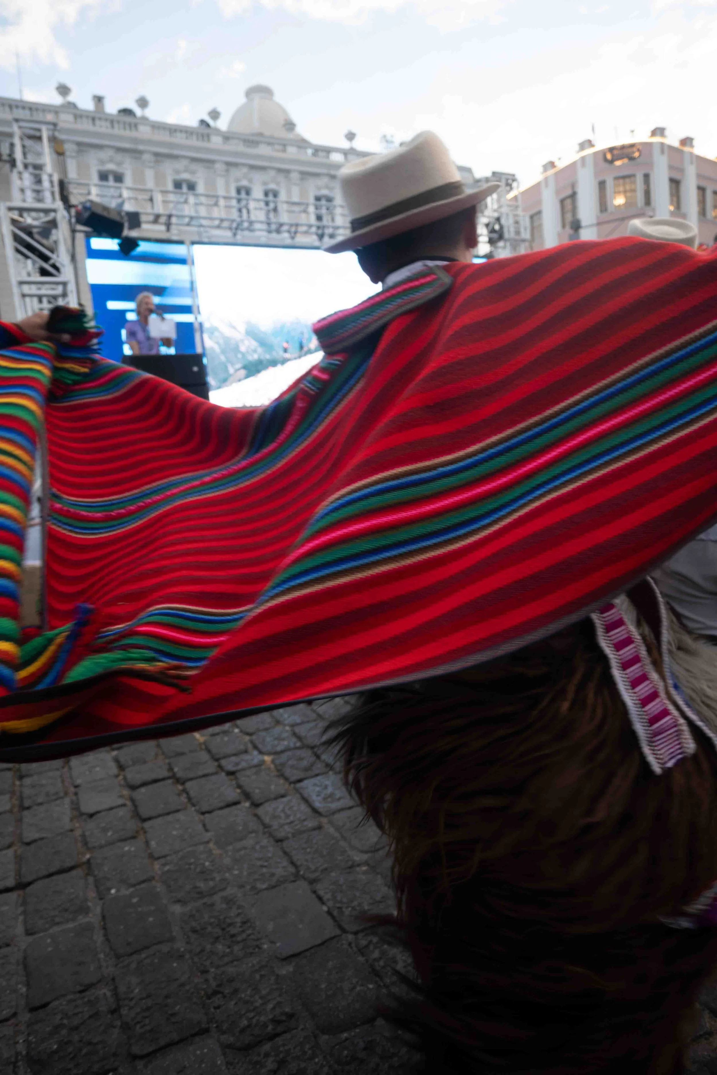 Quito brings the run Vibes 2026 