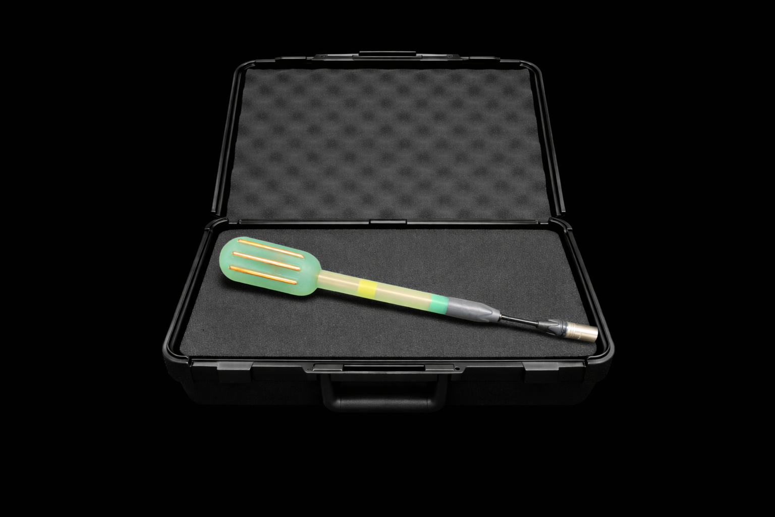 50mm-3-electrode-rectal-probe-in-case-black-background.png