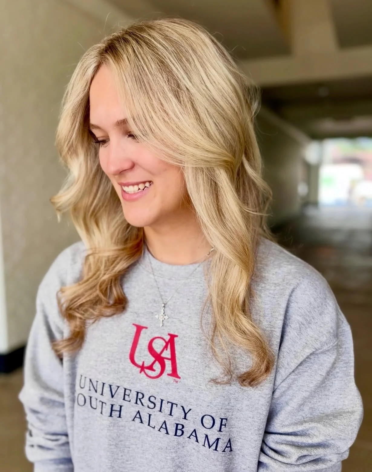 She asked for college blonde. 
@gracewardhair: Say less. 😘🫡

Swipe to see where she started!! A full highlight later and she&rsquo;s exactly where she wanted to be. Bright, fun, and ready for summer! 

#theprocesscohairsalon #hsval #huntsvillealhai