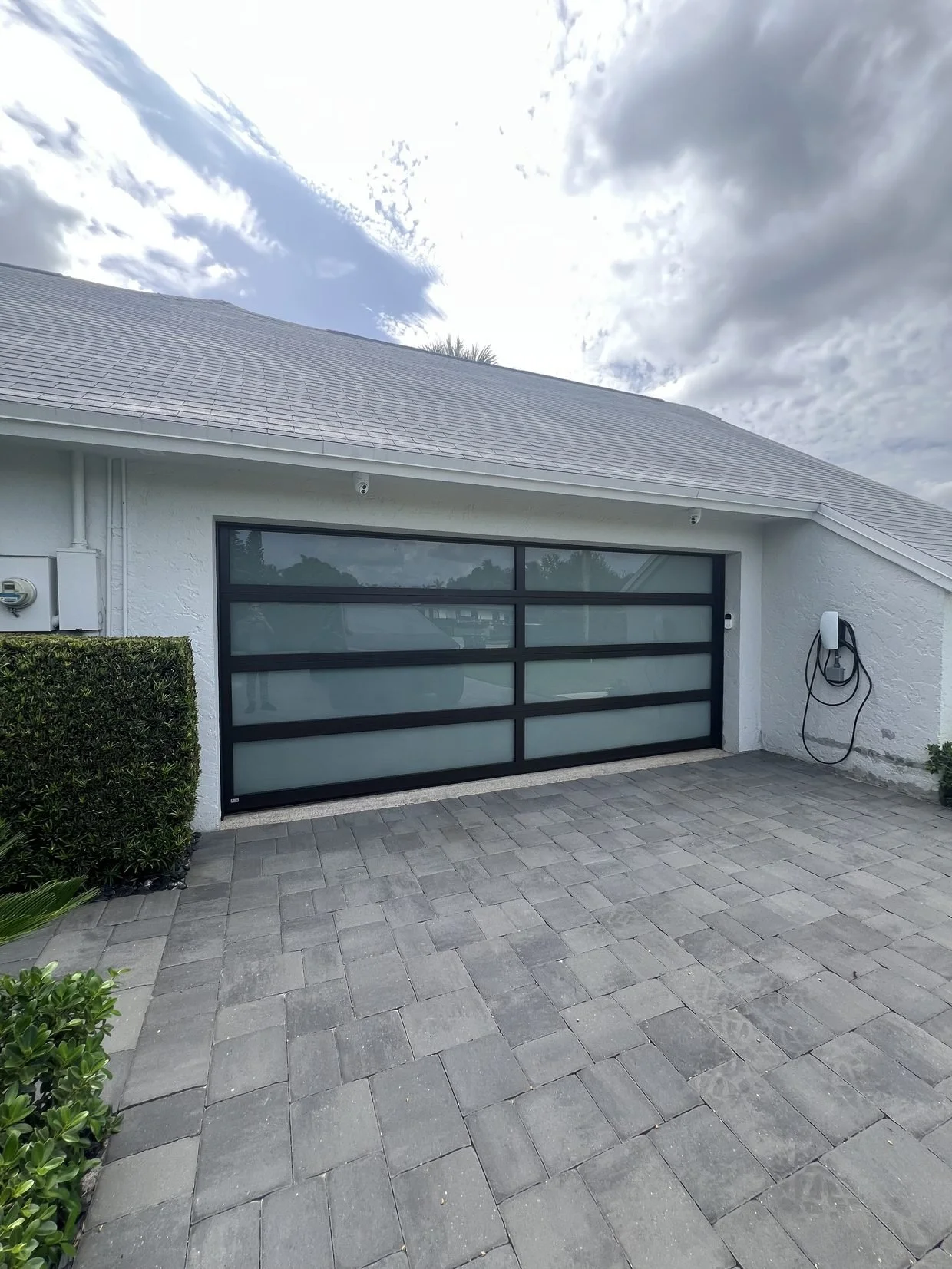 IMG_SVC_GARAGE.jpg