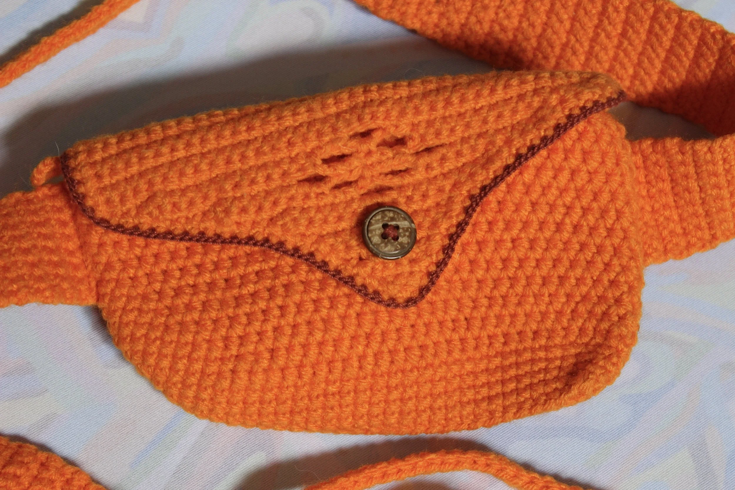 ORANGE CROCHET WAIST BAG