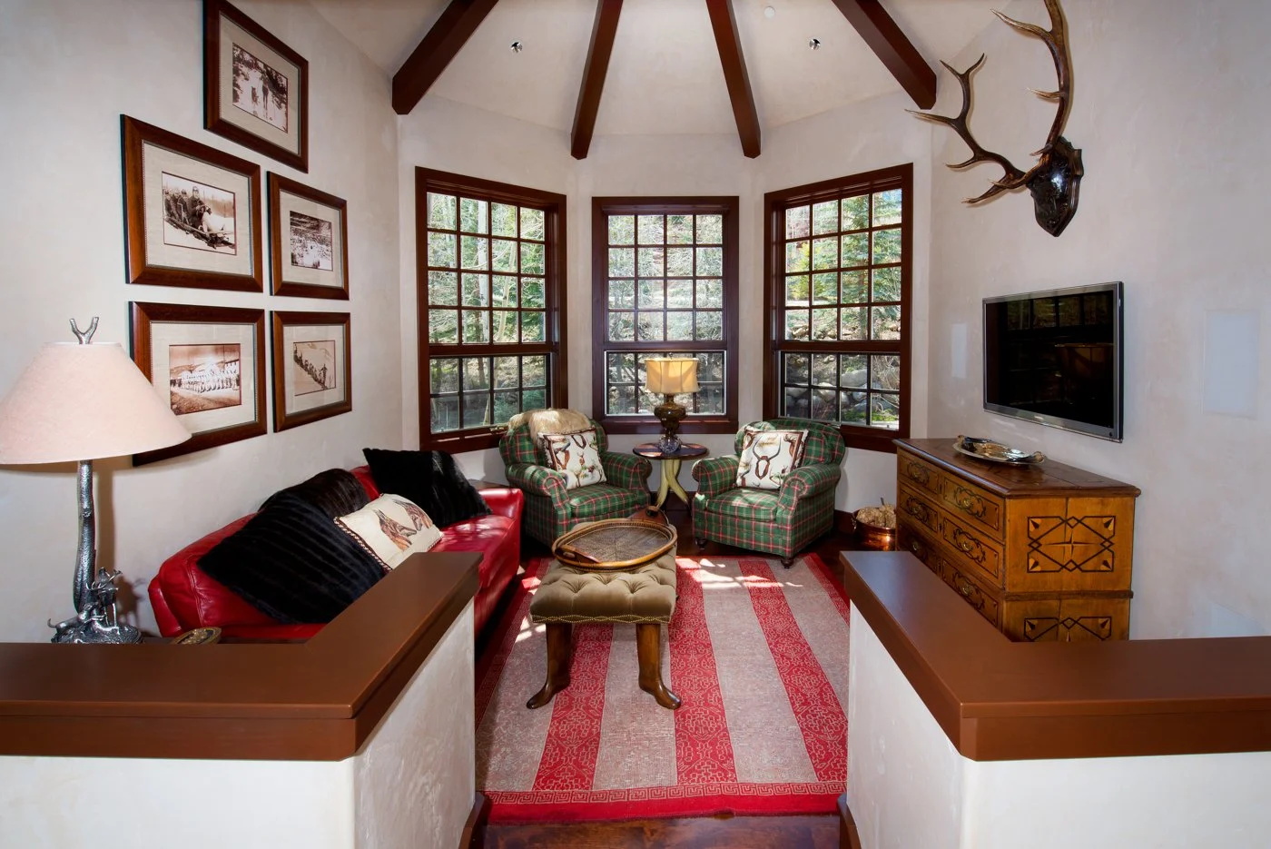 Foley_SittingRoom (1).jpg