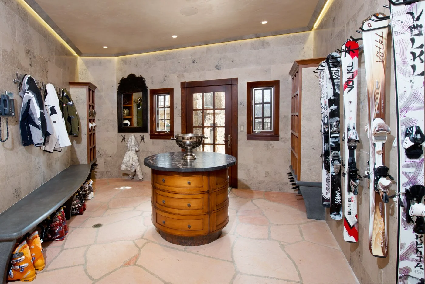 Foley_SkiRoom (1).jpg