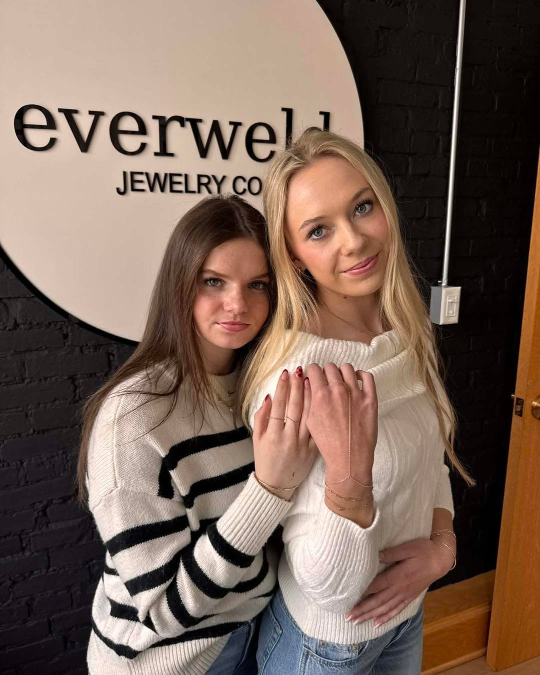 You thought bracelets were it&hellip; until you tried a hand chain.

Bracelets? Yes.
Rings? Obviously.
Hand chains? Game. Over.

Layered. Refined. A little extra (in the best way).
Your stack just found its upgrade.

Custom fit. Permanently welded, b