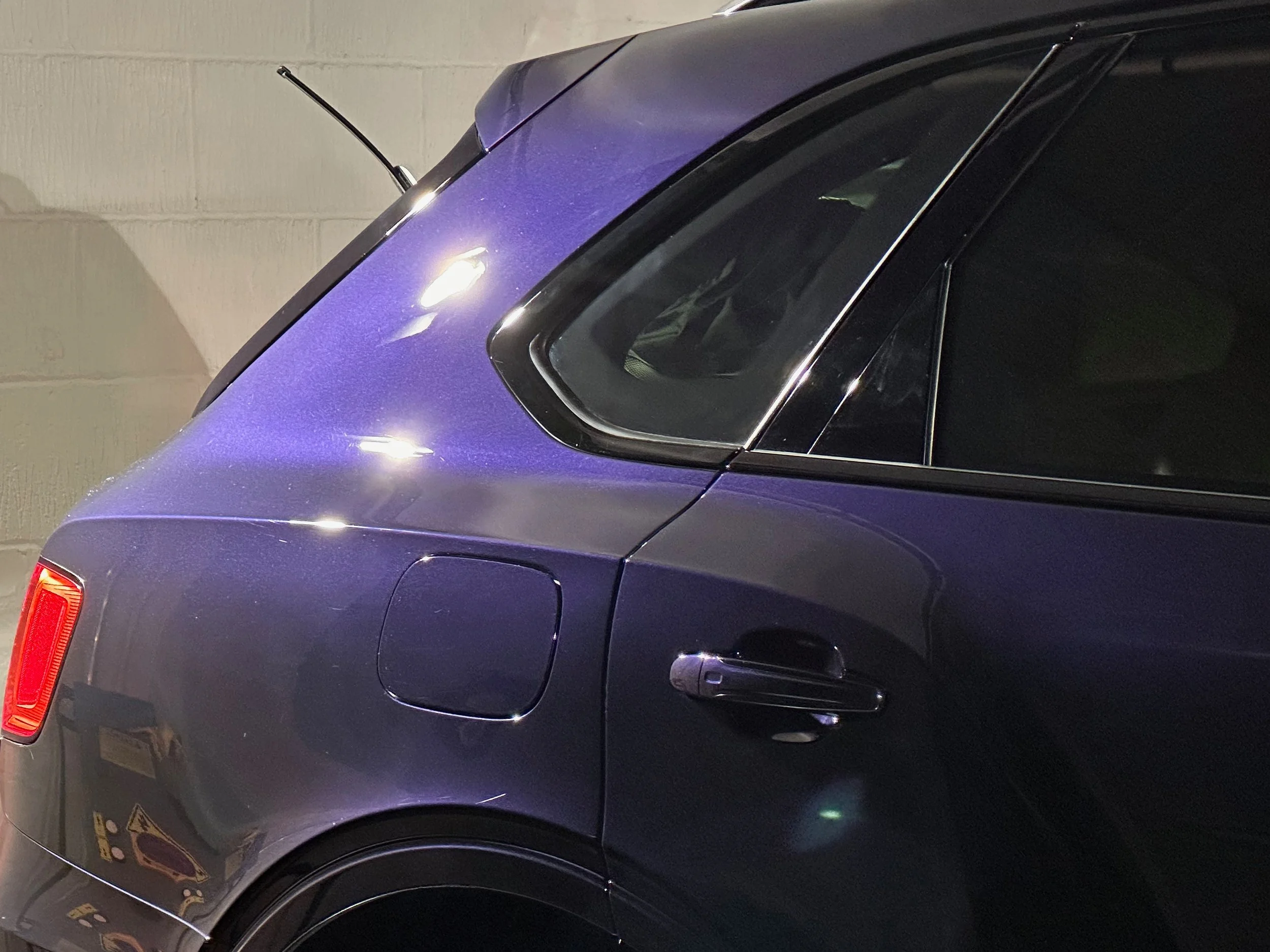 Bentley Bentaga paint correction sussex – stage 2 cutting and refining After