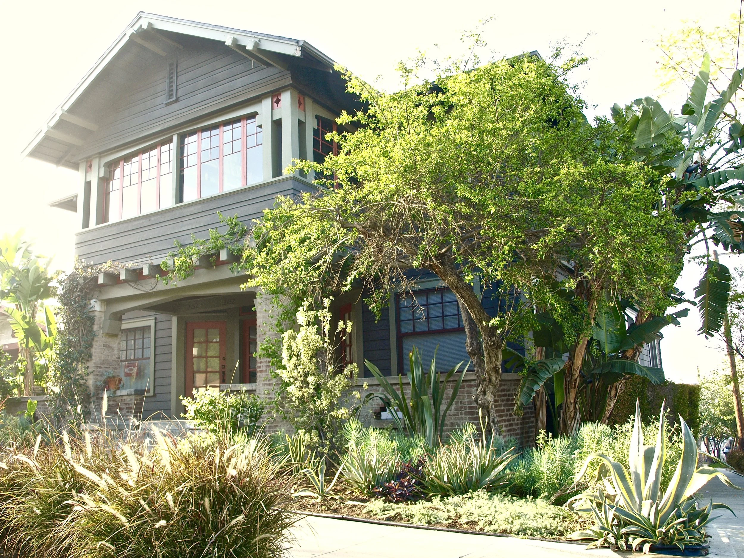 Presented by Missig Team, a real estate team at Berkshire Hathaway HomeServices California Properties in Beverly Hills and Los Angeles. A two-story Craftsman architectural four-plex in Silver Lake with period details throughout.
