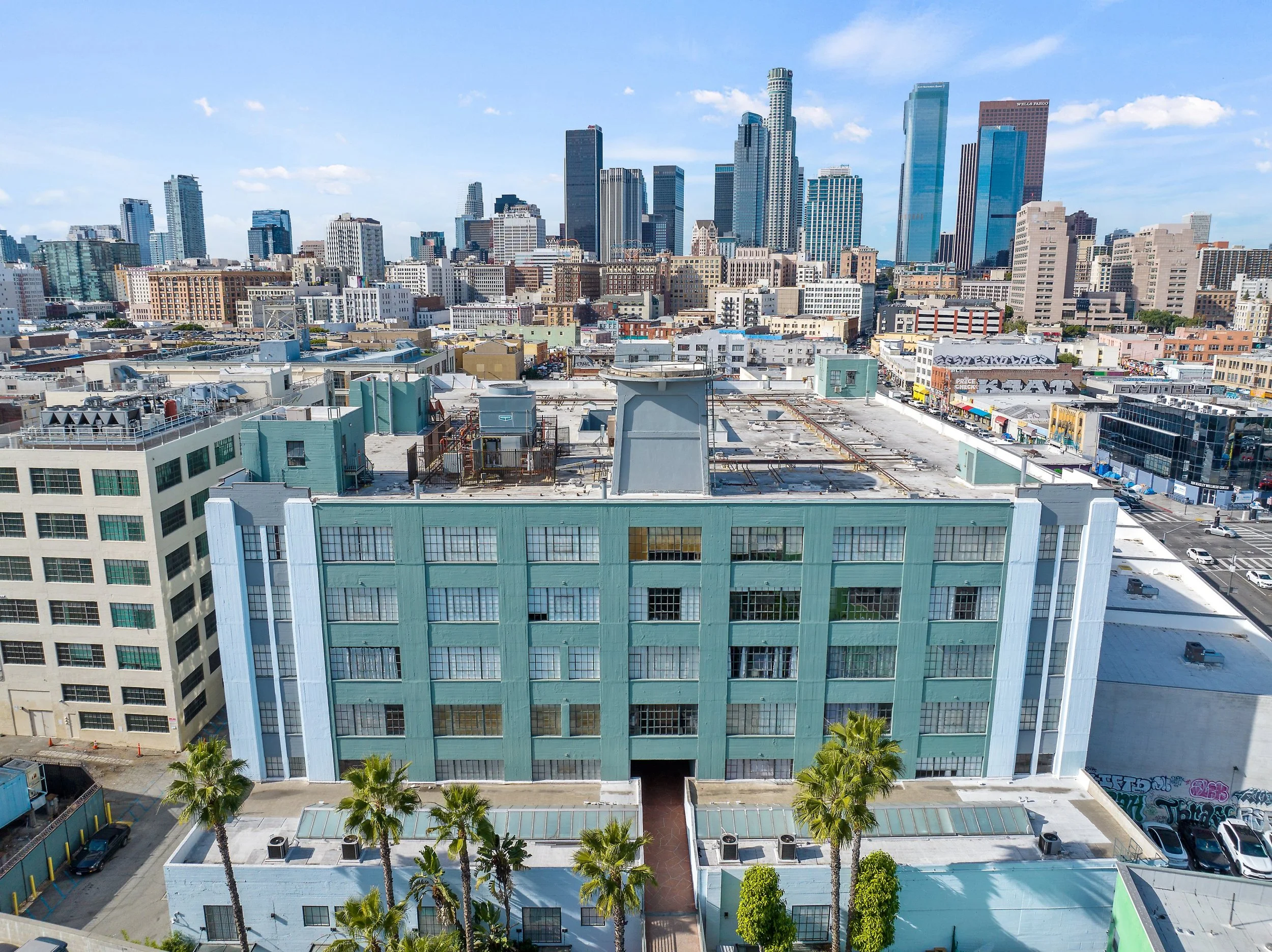 Creative live/work lofts at the historic Little Tokyo Lofts building in Downtown Los Angeles. Represented by Missig Team, a real estate team at Berkshire Hathaway HomeServices California Properties in Beverly Hills and Los Angeles.