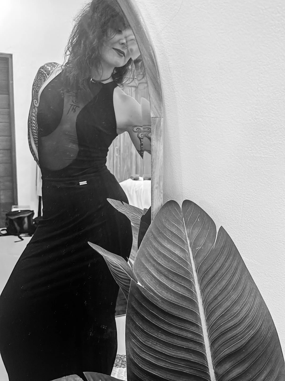 Too many notes dripping out of my system these days. 💦 

The last few days arriving in Bali felt like a sweet invitation to revisit old patterns and connections. I was presented with familiar themes, yet this time with the chance to meet them with m