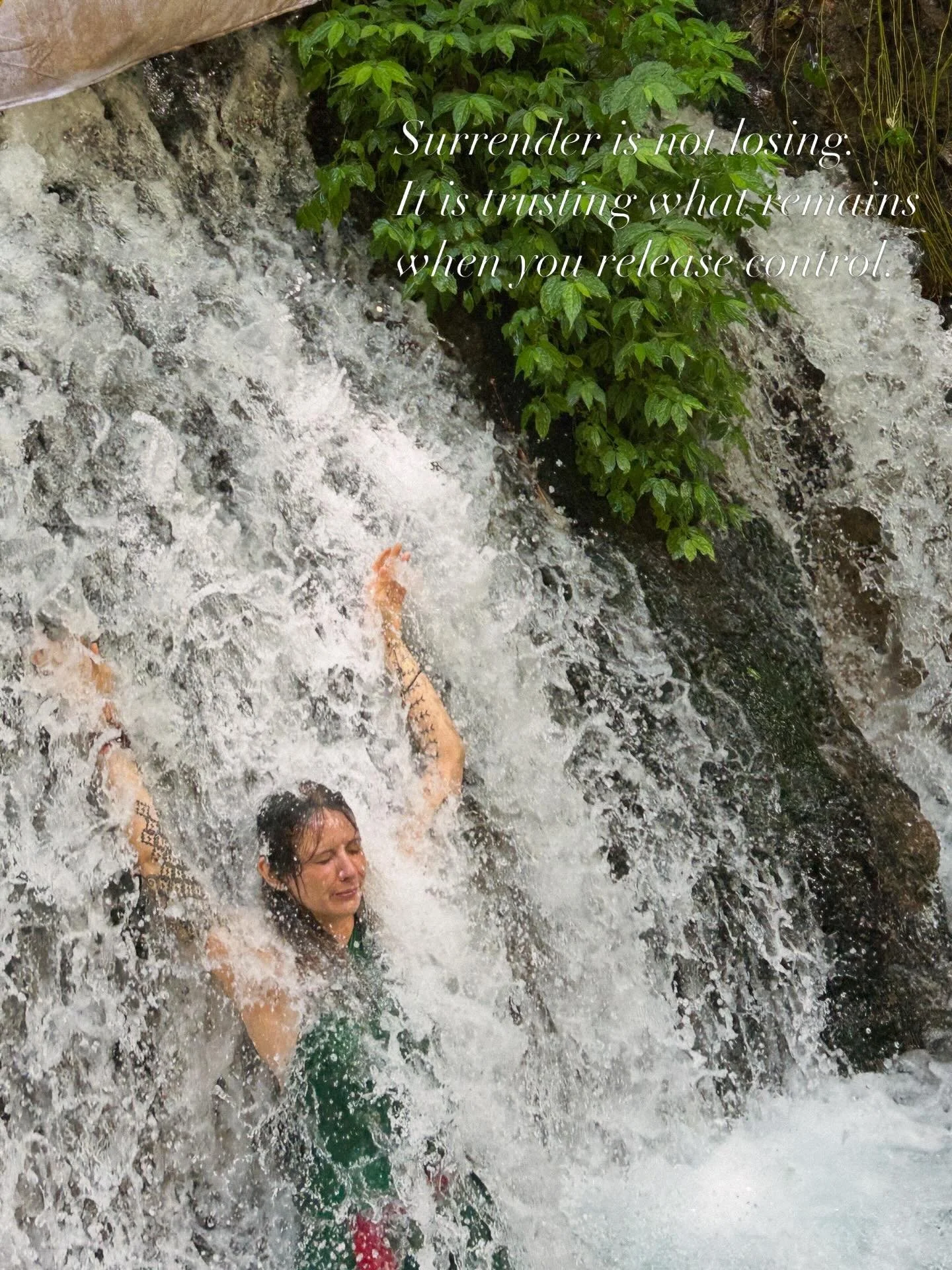 🌺
Little reminder.
Surrender is not losing.

#bali #melukat #waterpurification
