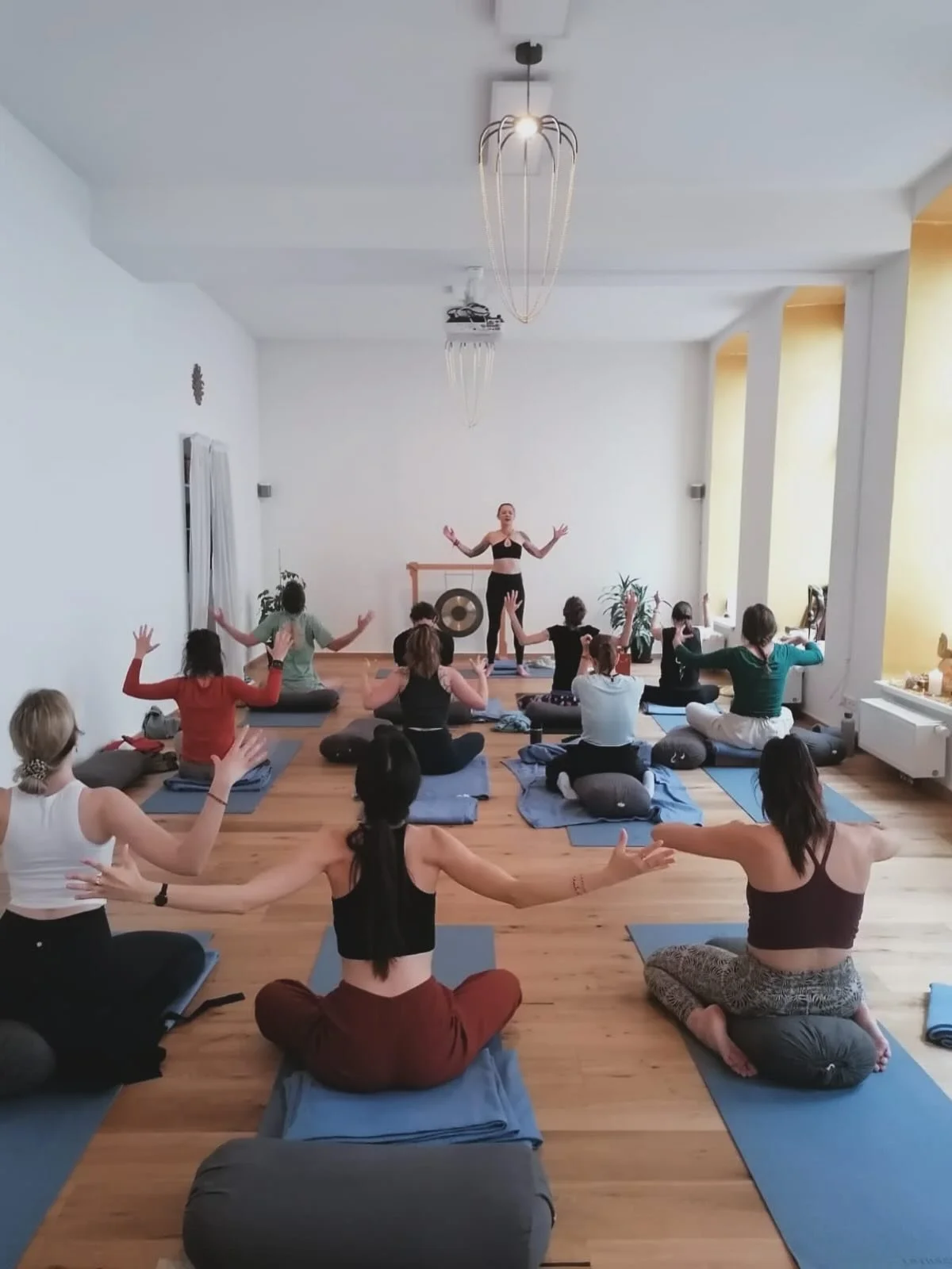 Pure joy to work with people that are ready to explore and embody. ❤️&zwj;🔥

The breath is not just a powerful tool to practice with but the first and last friend on your journey called life. Know your breath and you will know who (and how) you are.