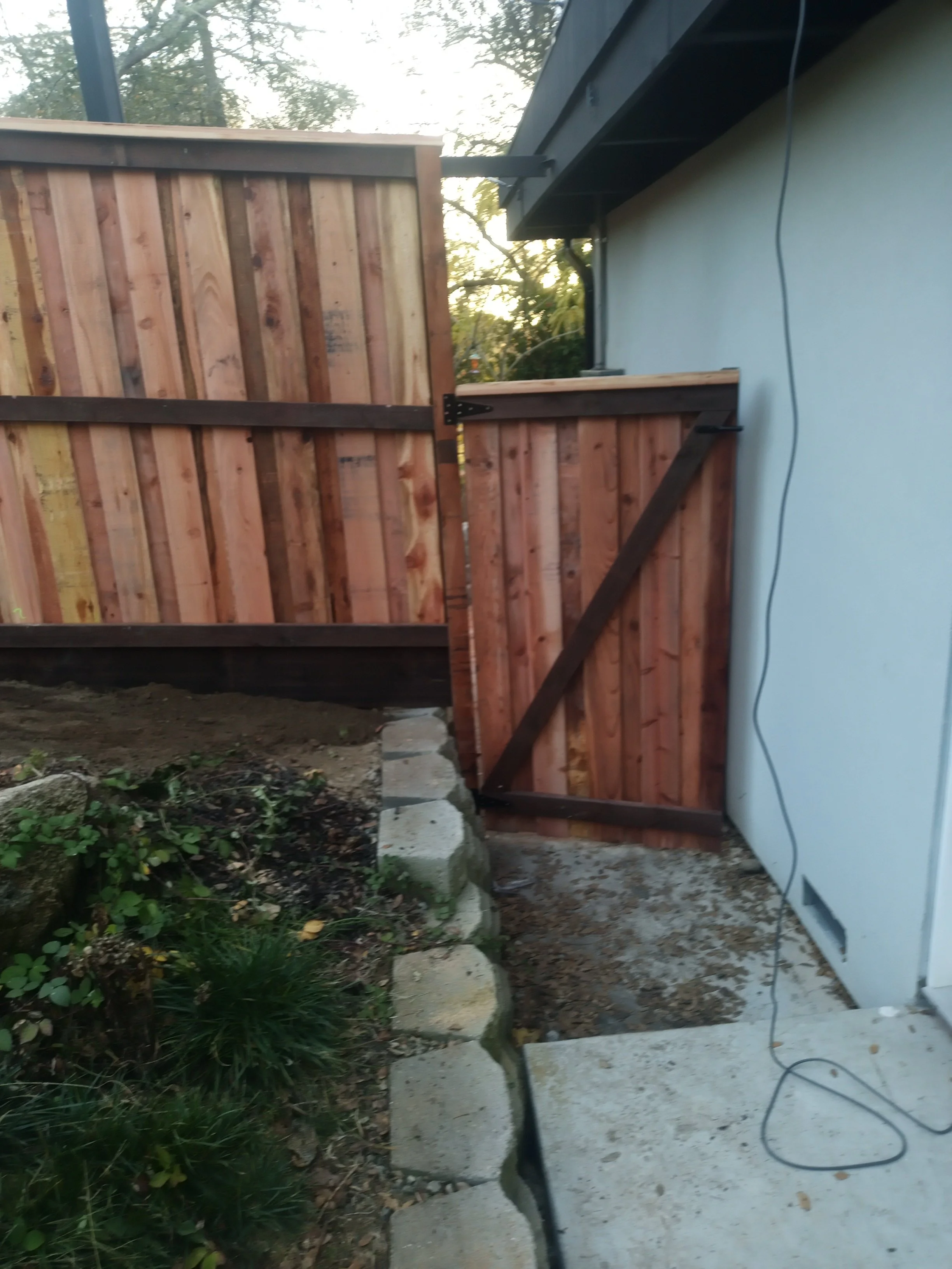 Fence.jpg
