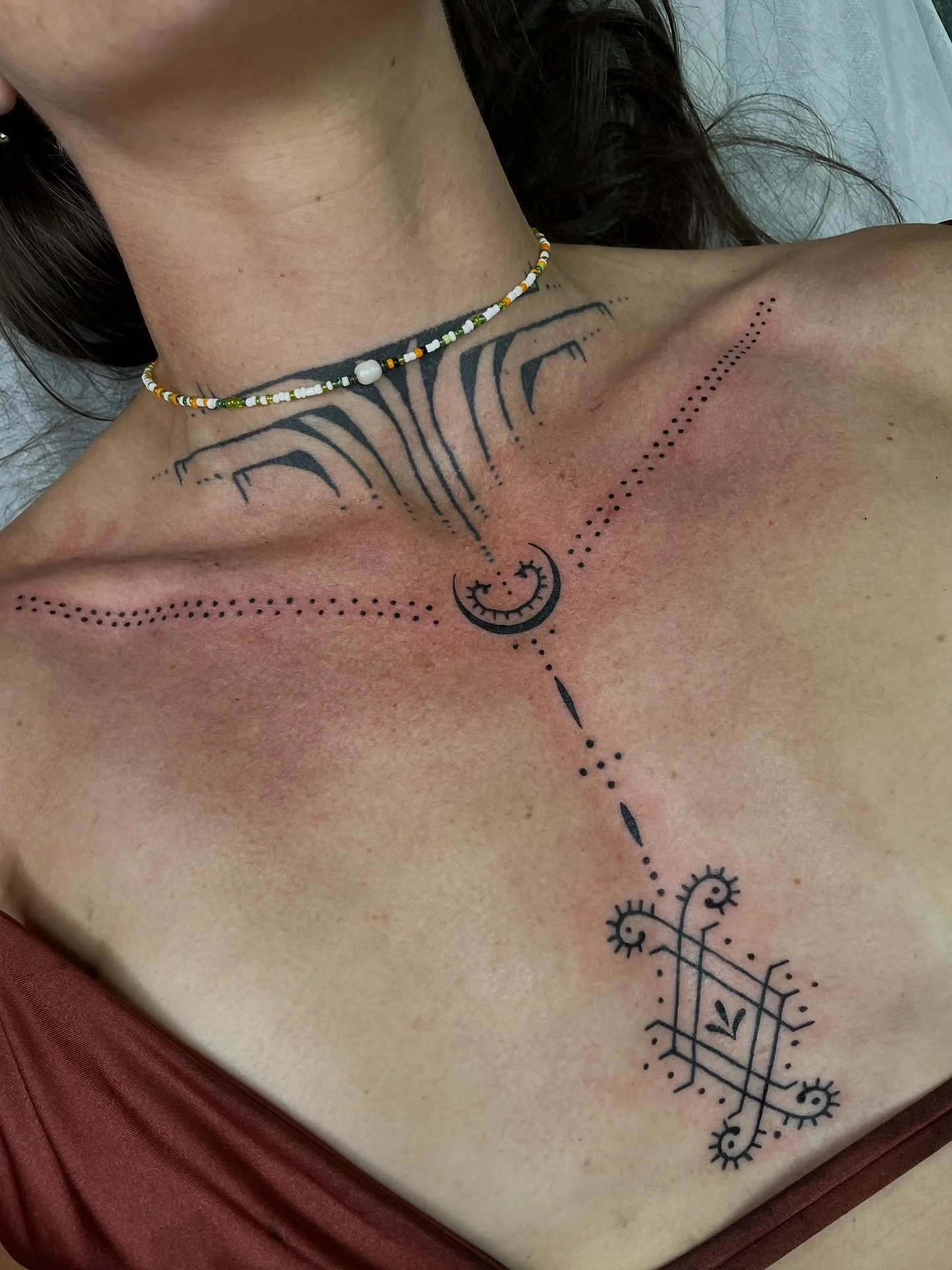 Added to an existing piece for Tala. Thank you 🖤 DM to book in, done at at @westside_tattoo_mermaid_beach