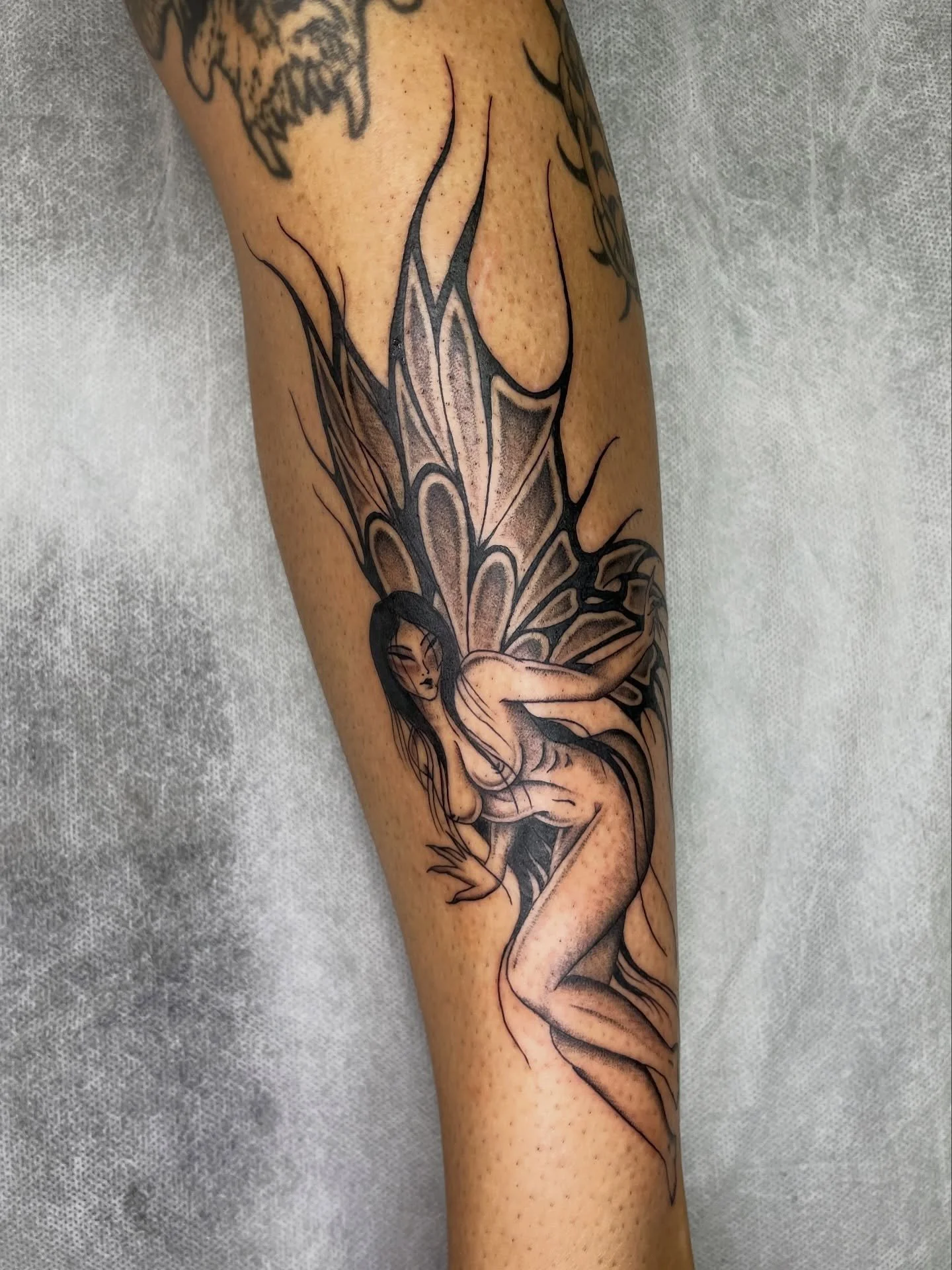 Fairy for Cat. Thank you this was so fun! 🖤 would love to do more like this. DM to book in, made at @westside_tattoo_mermaid_beach